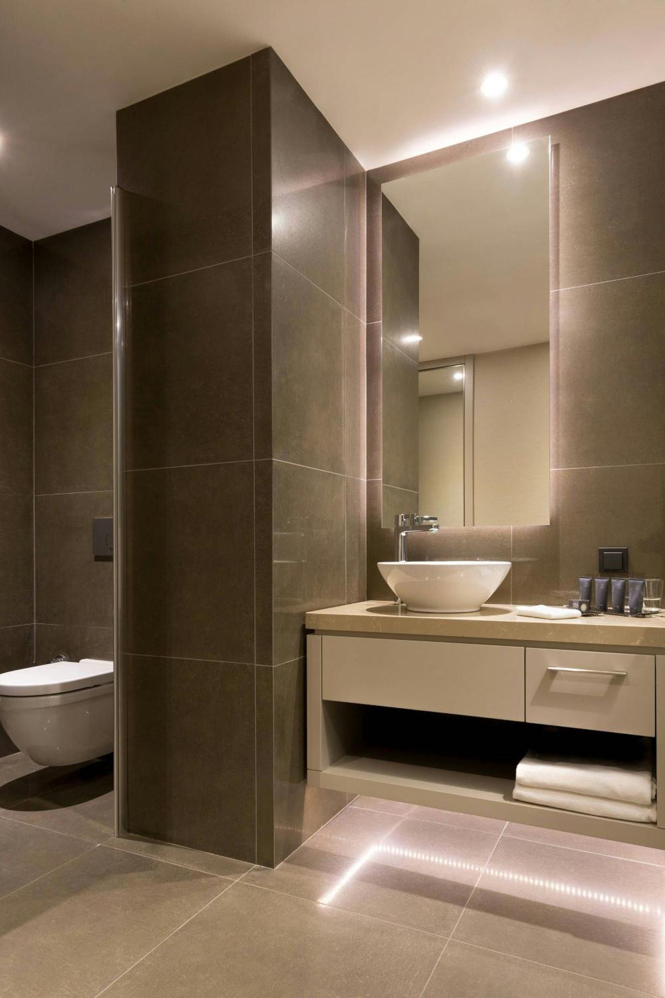 Junior Suite 1 King
