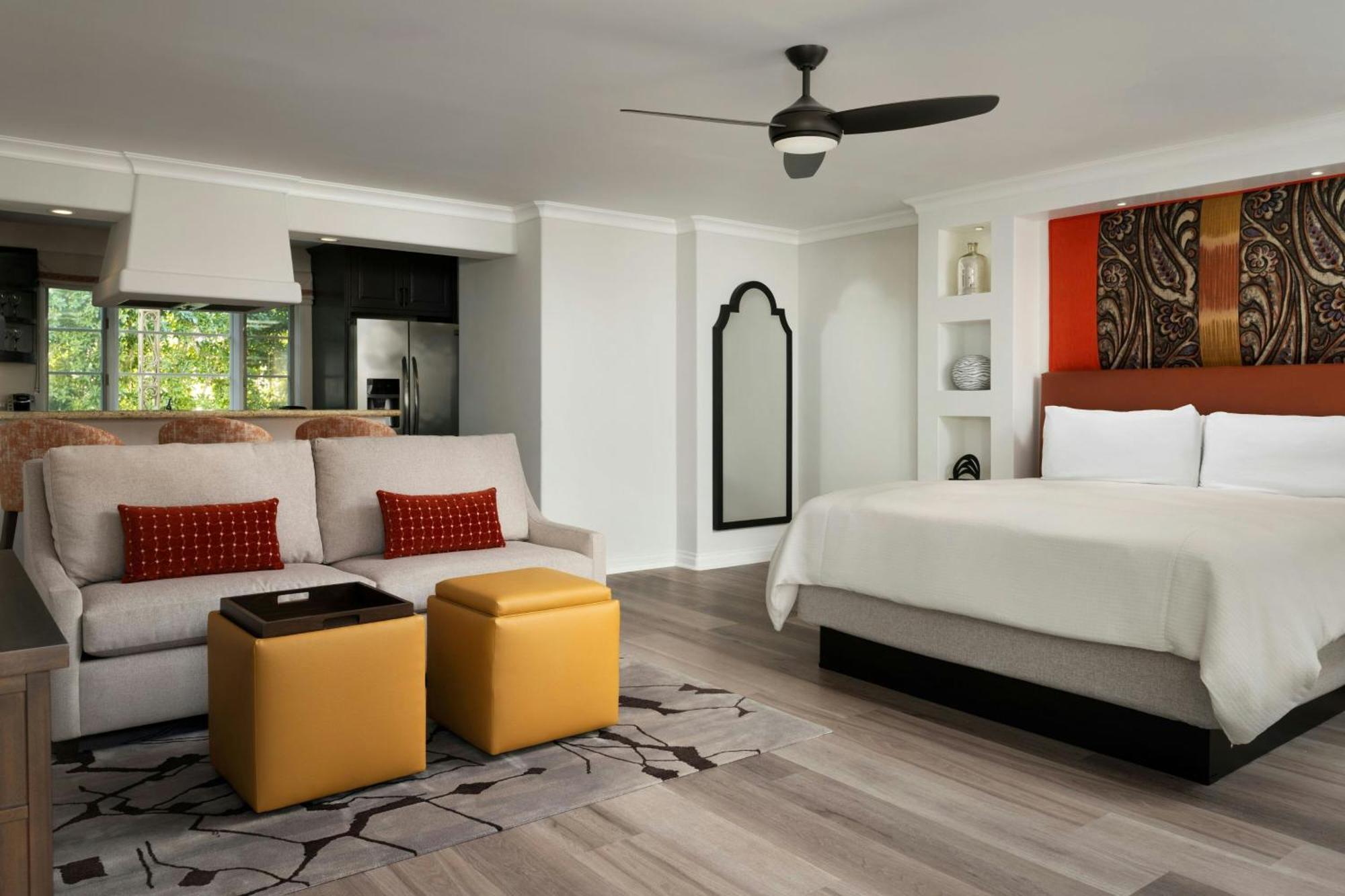 King Suite No Resort Fees
