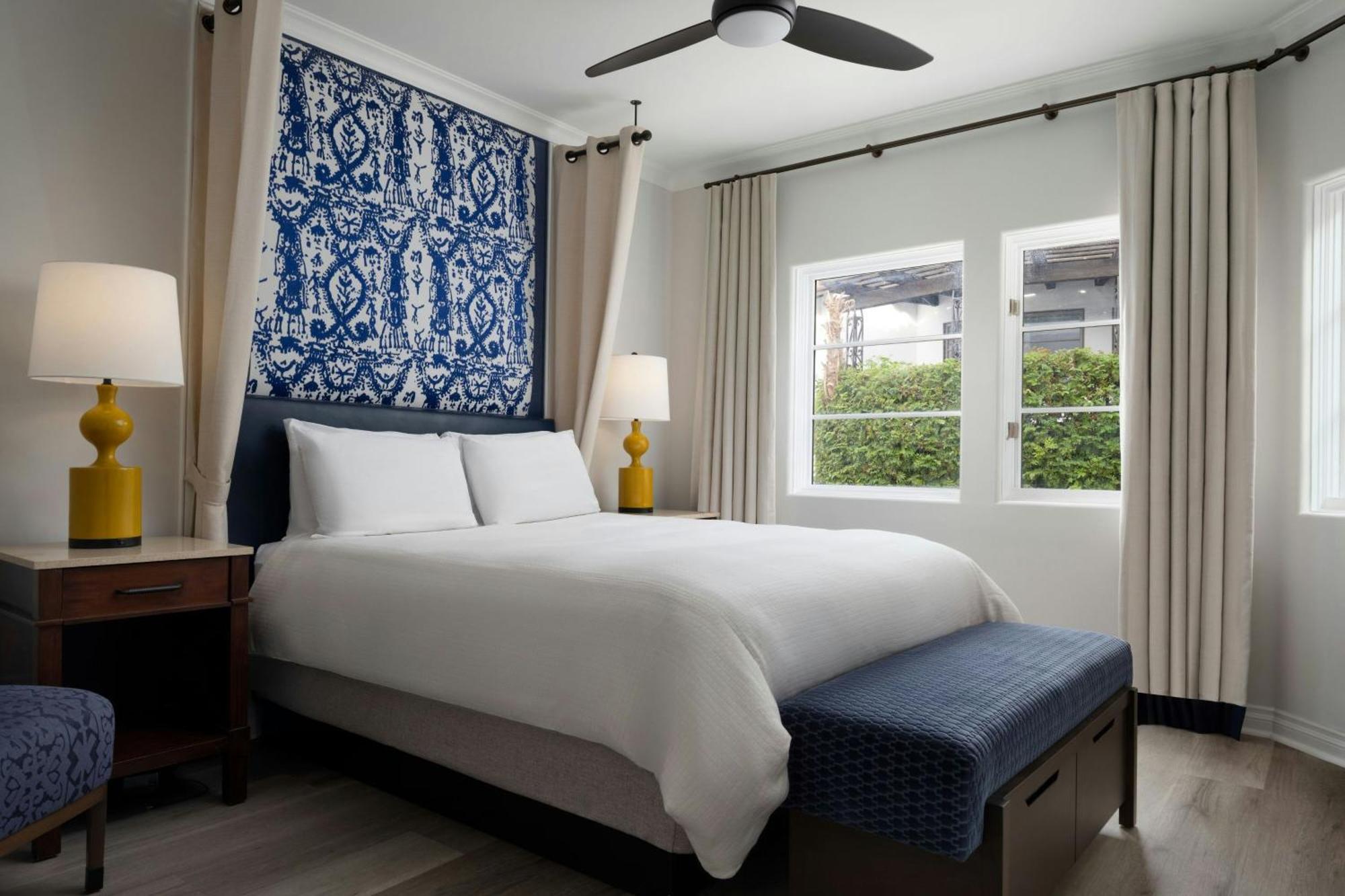 One-Bedroom Queen Suite No Resort Fees