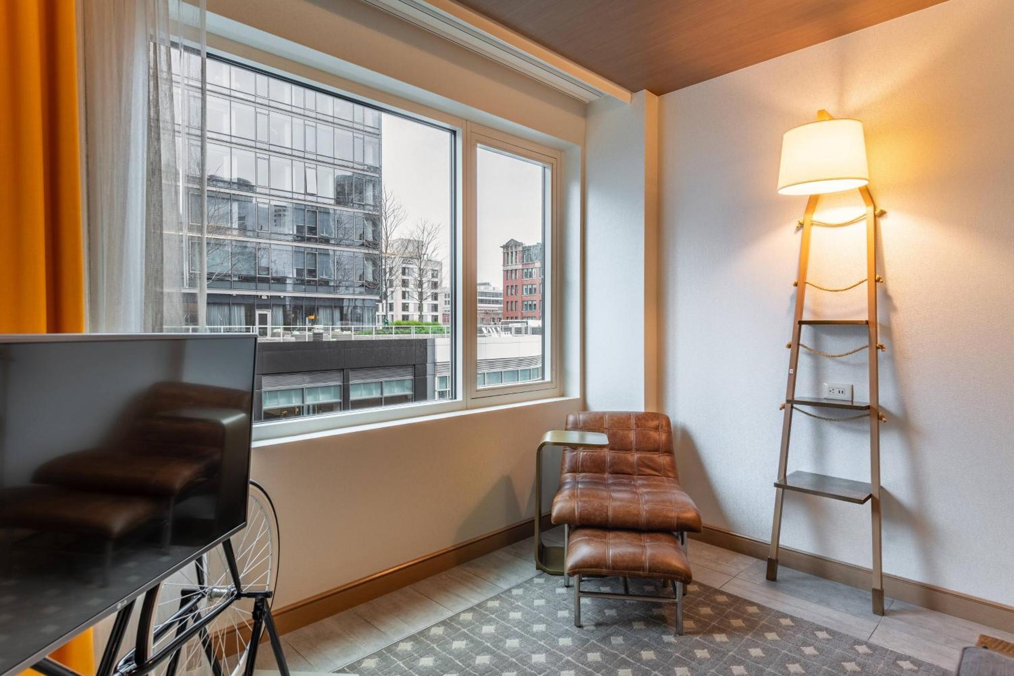 Queen Room City View