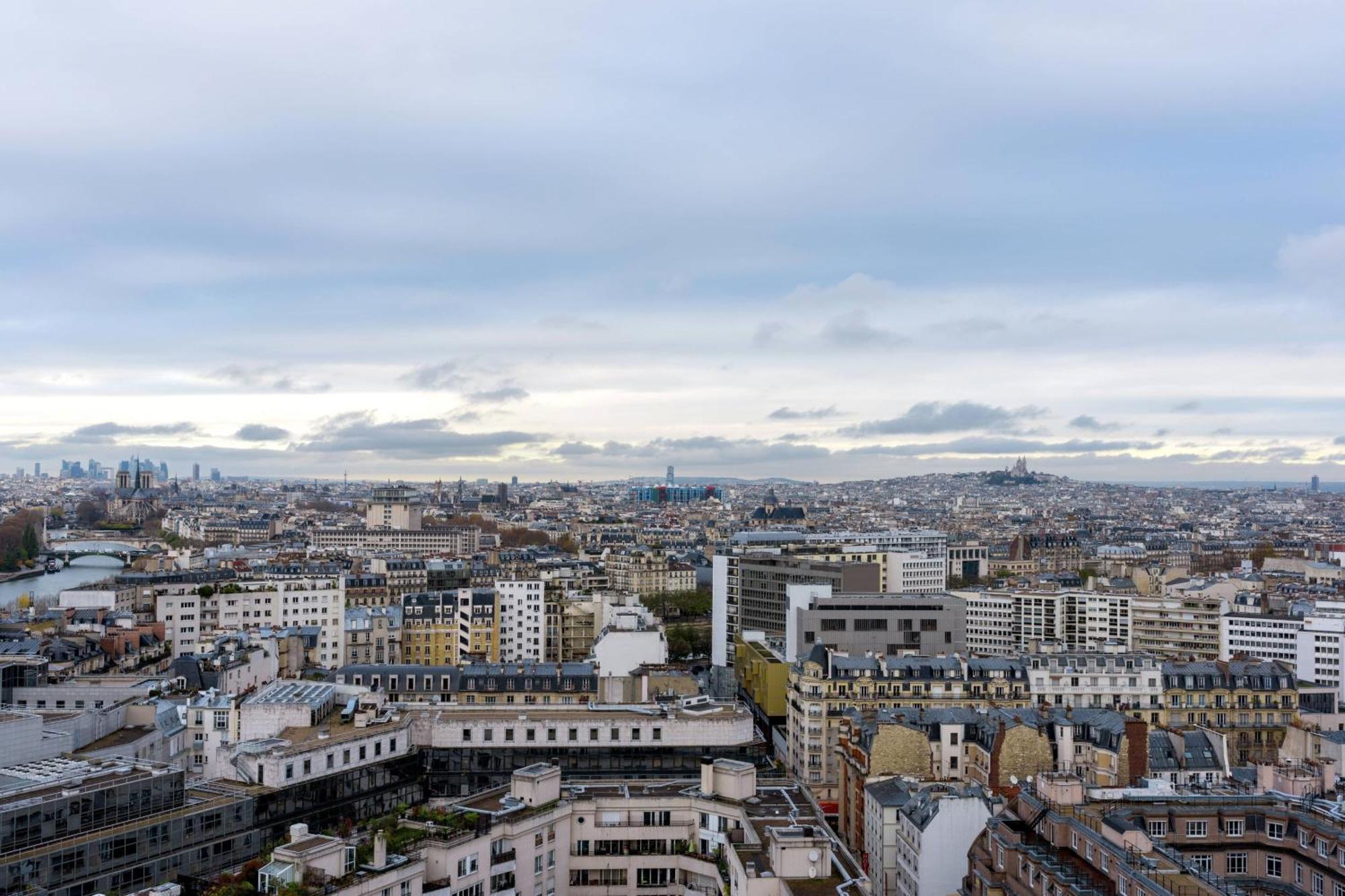 King Room Sacre Coeur View
