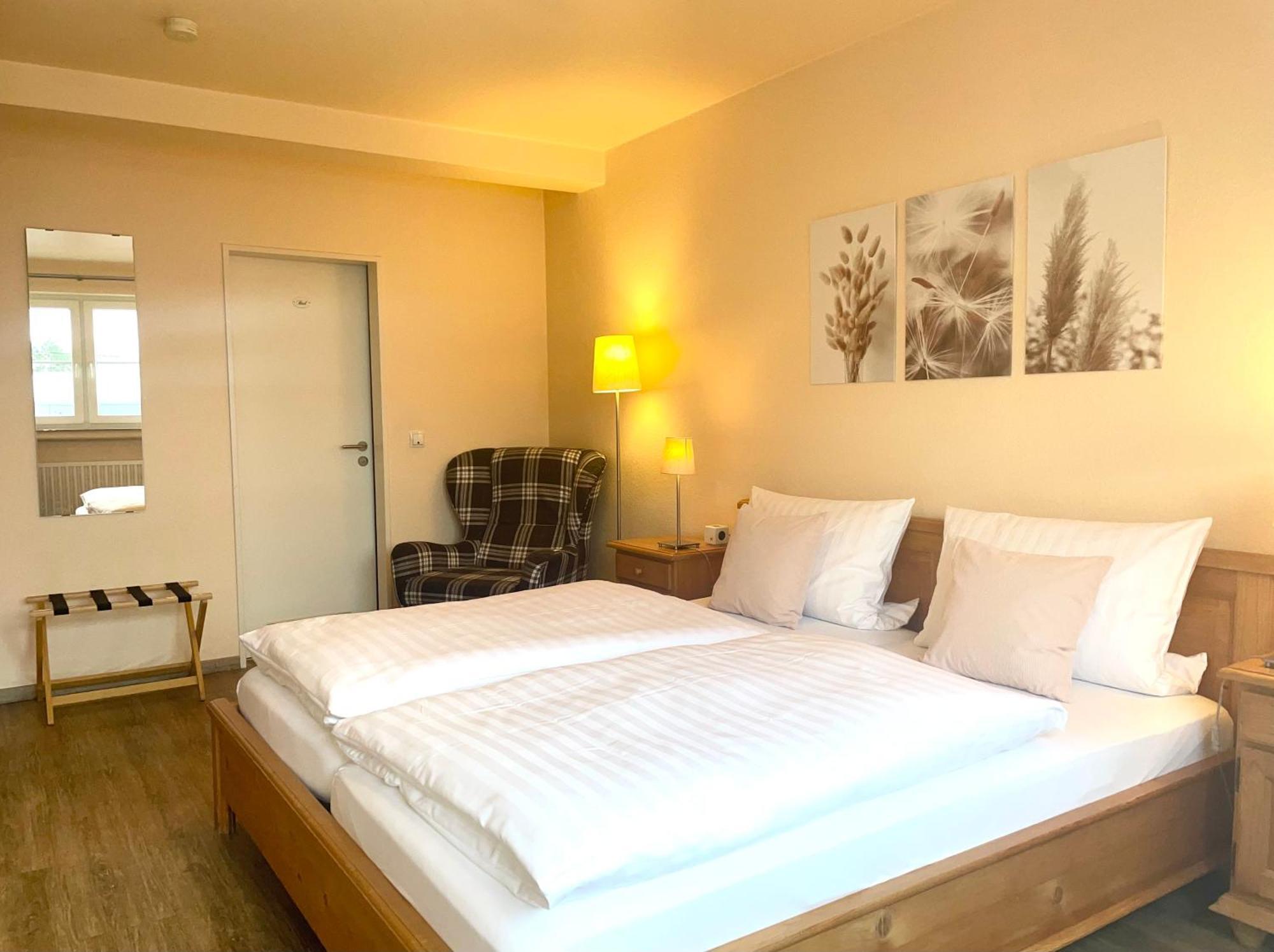 Double Room Private Bathroom