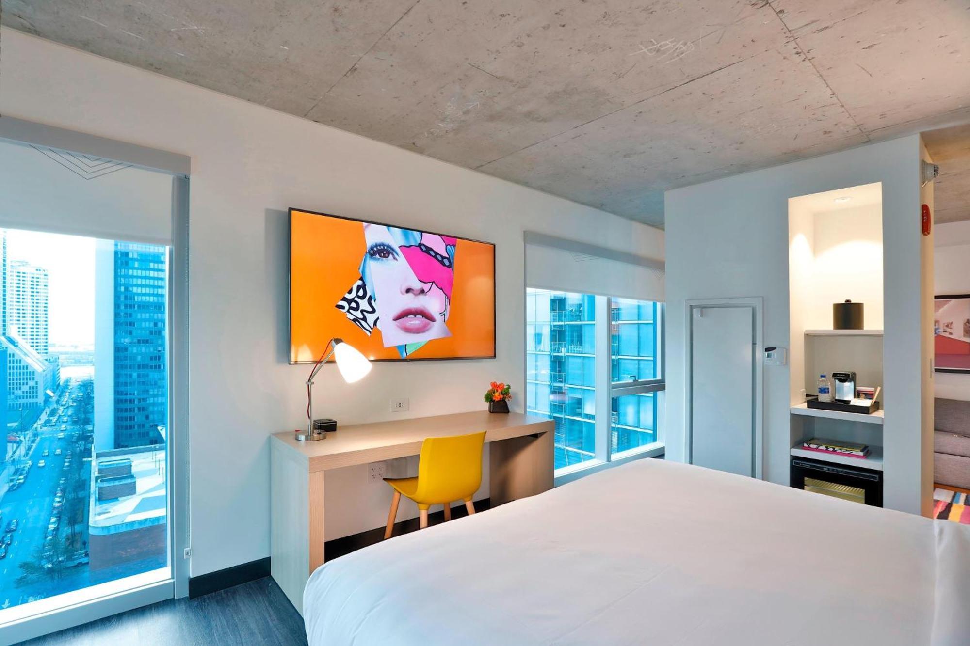 Suite 1 Chambre Lit King-Size - Vue sur Ville