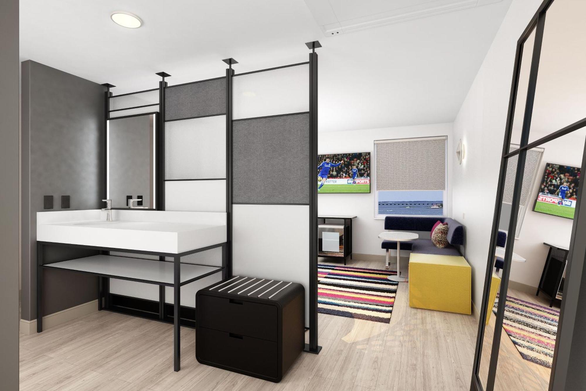 King Room Bathtub Mobility Access or Hearing Accessible