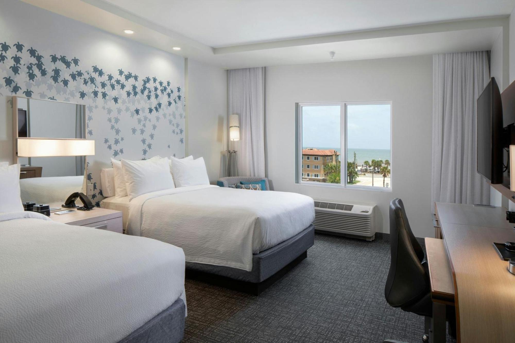 Queen Room Two Queen Beds Ocean View