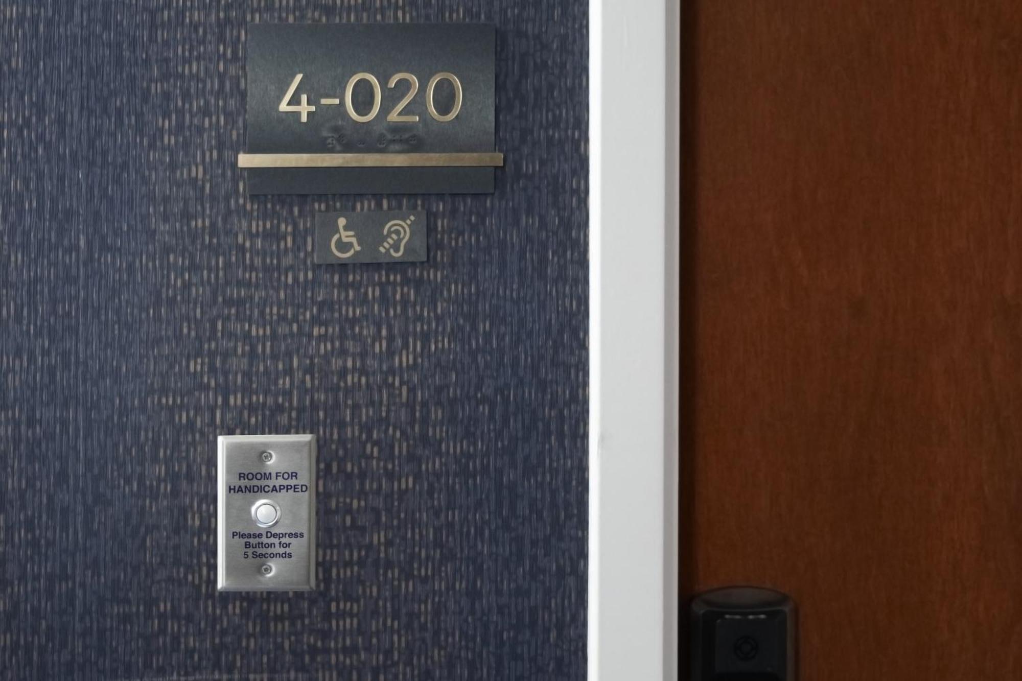 King Room Hearing Accessible