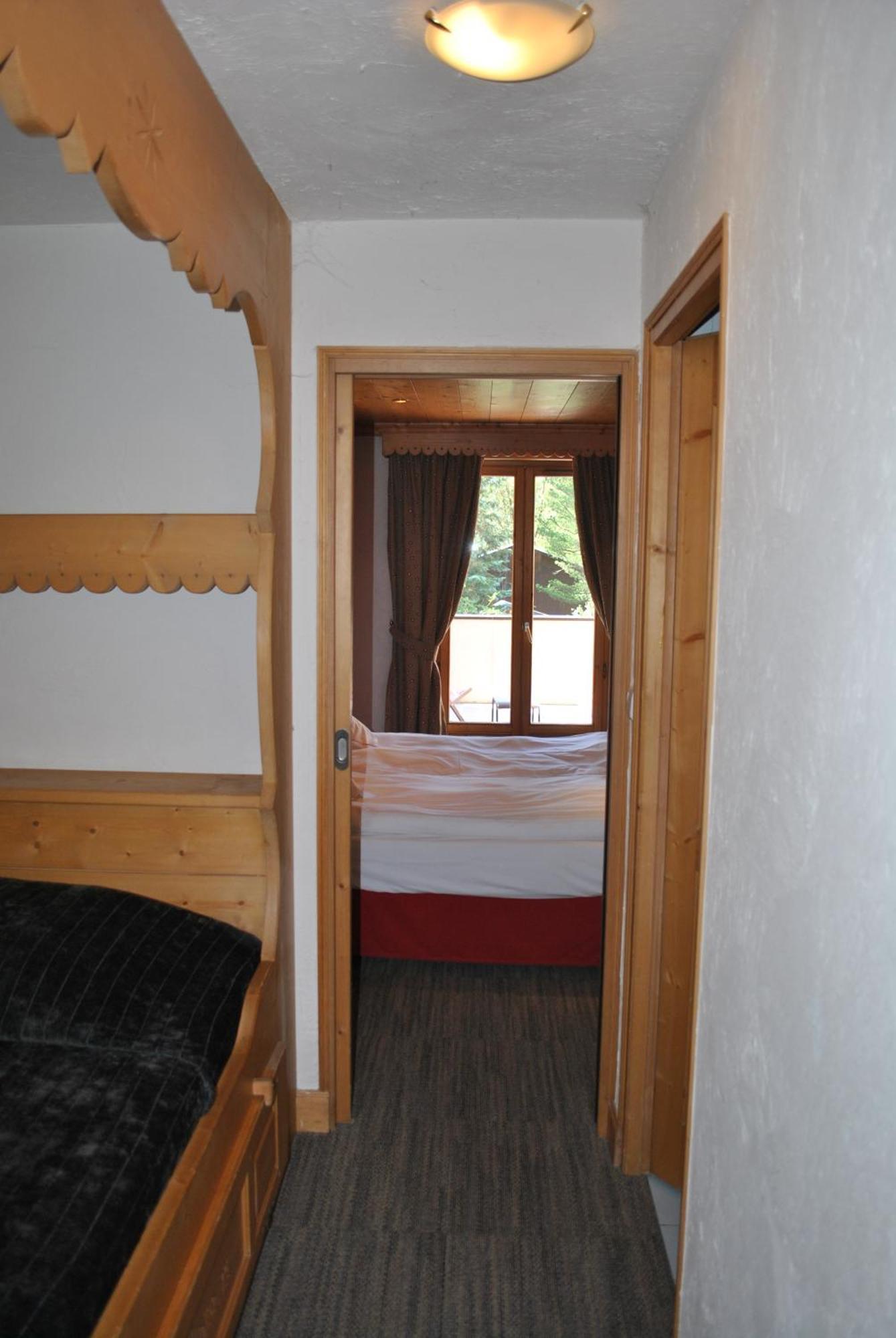 Double Room Mountain View