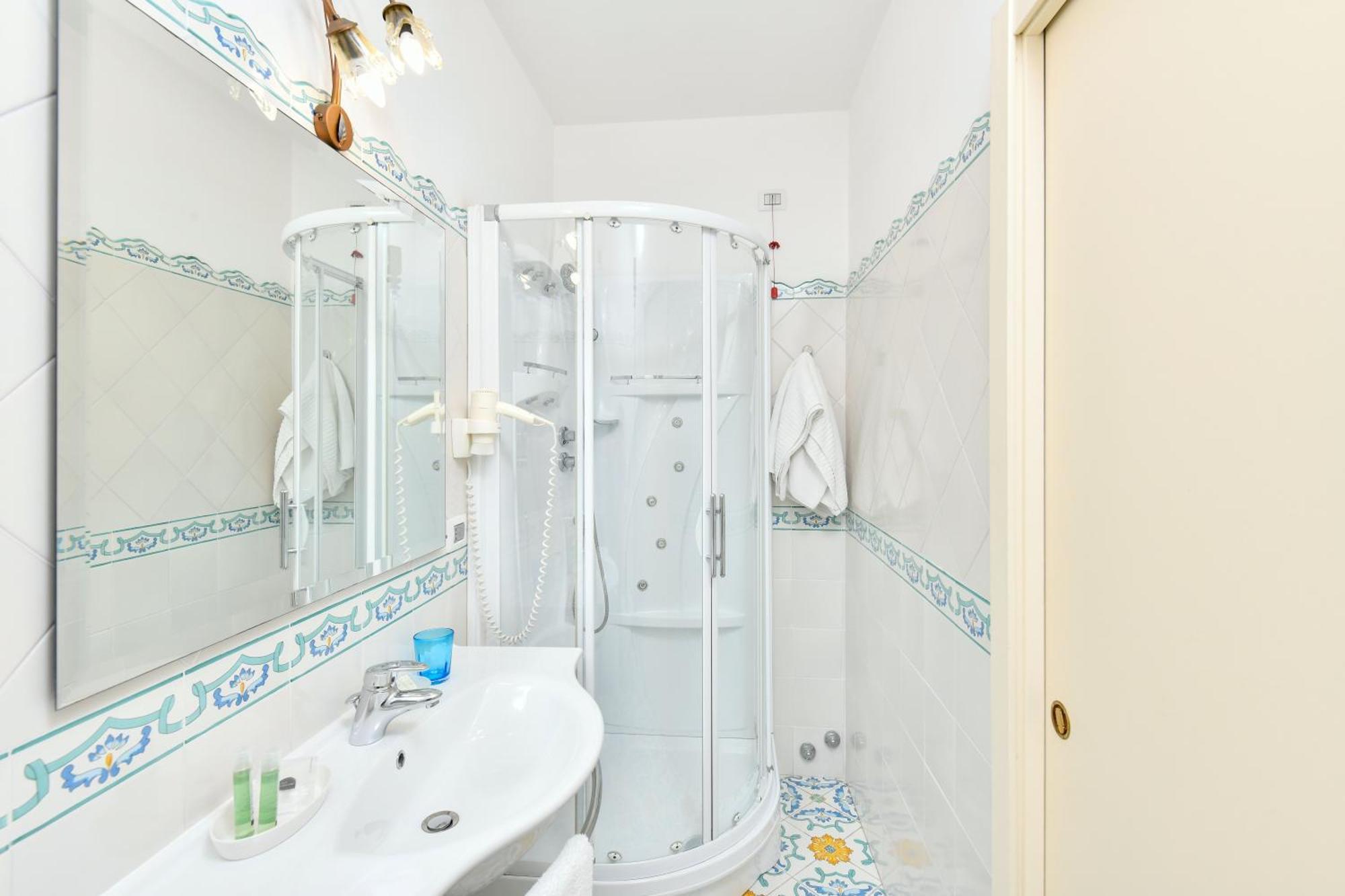 Standard Triple Room Depandance,1643763200:JPEG