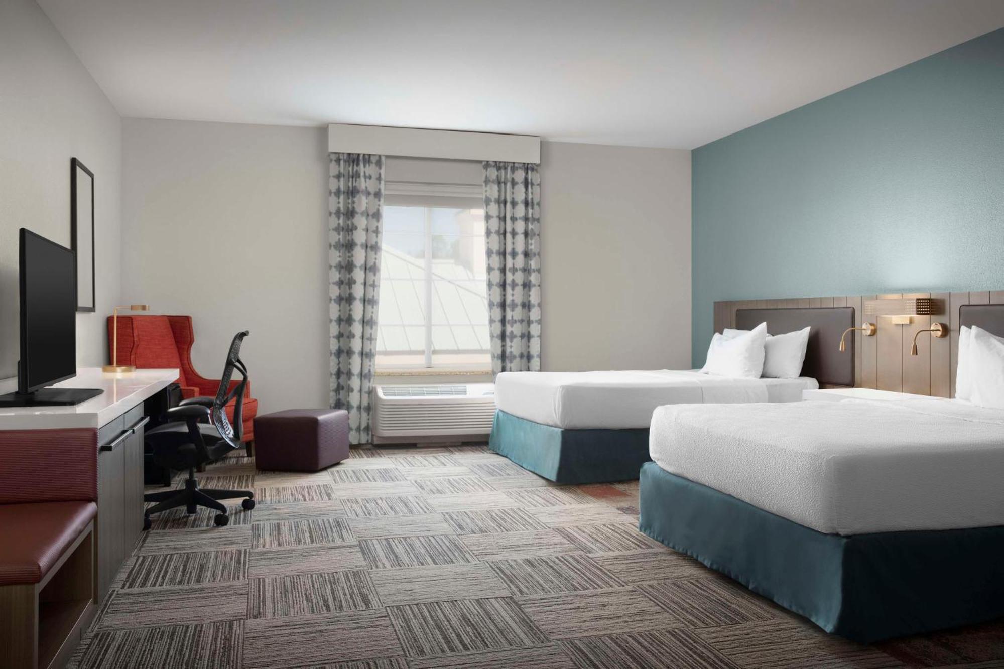 Queen Room Two Queen Beds Accessible Tub Mobility Access