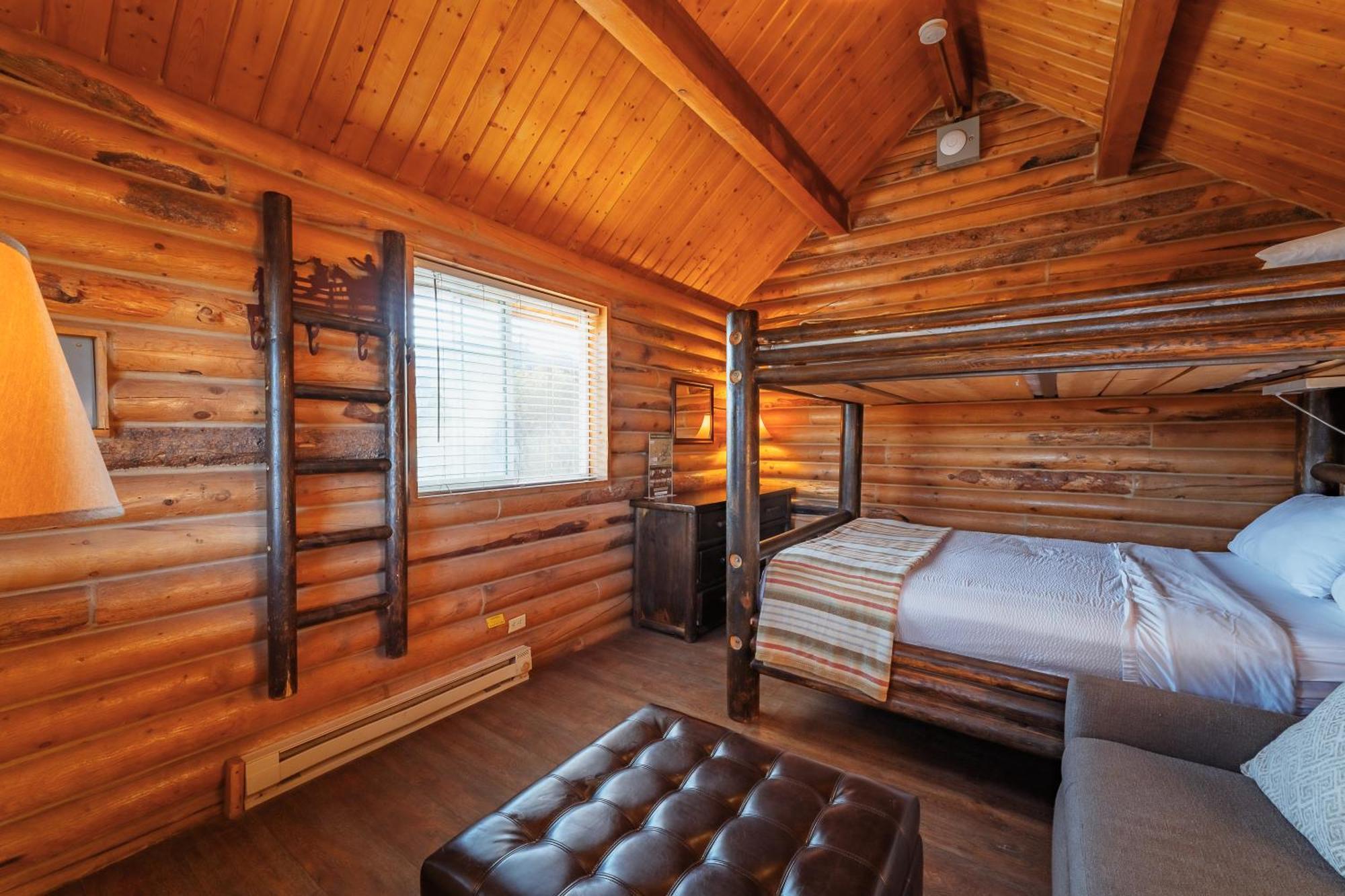 Cowboy Cabin No Bathroom