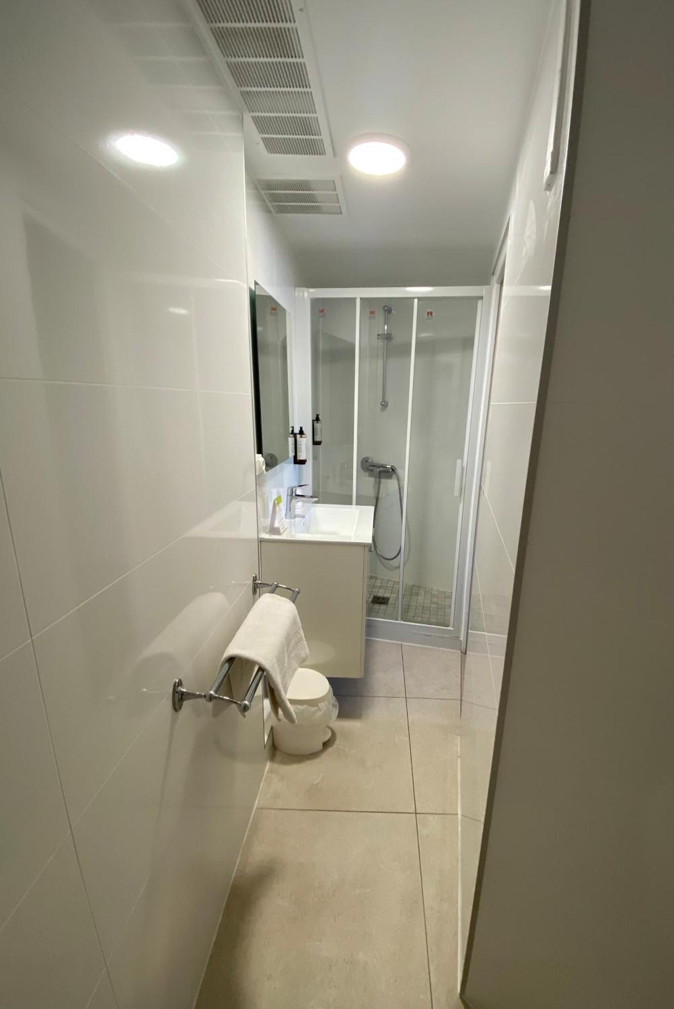 Standard Double Room with Shower,1643770611:JPEG