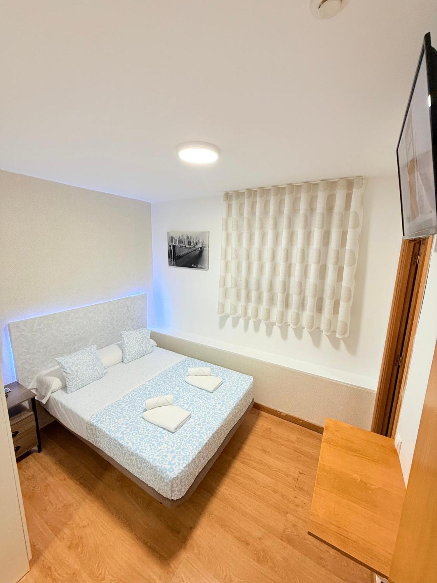 Double or Twin Room Bathroom