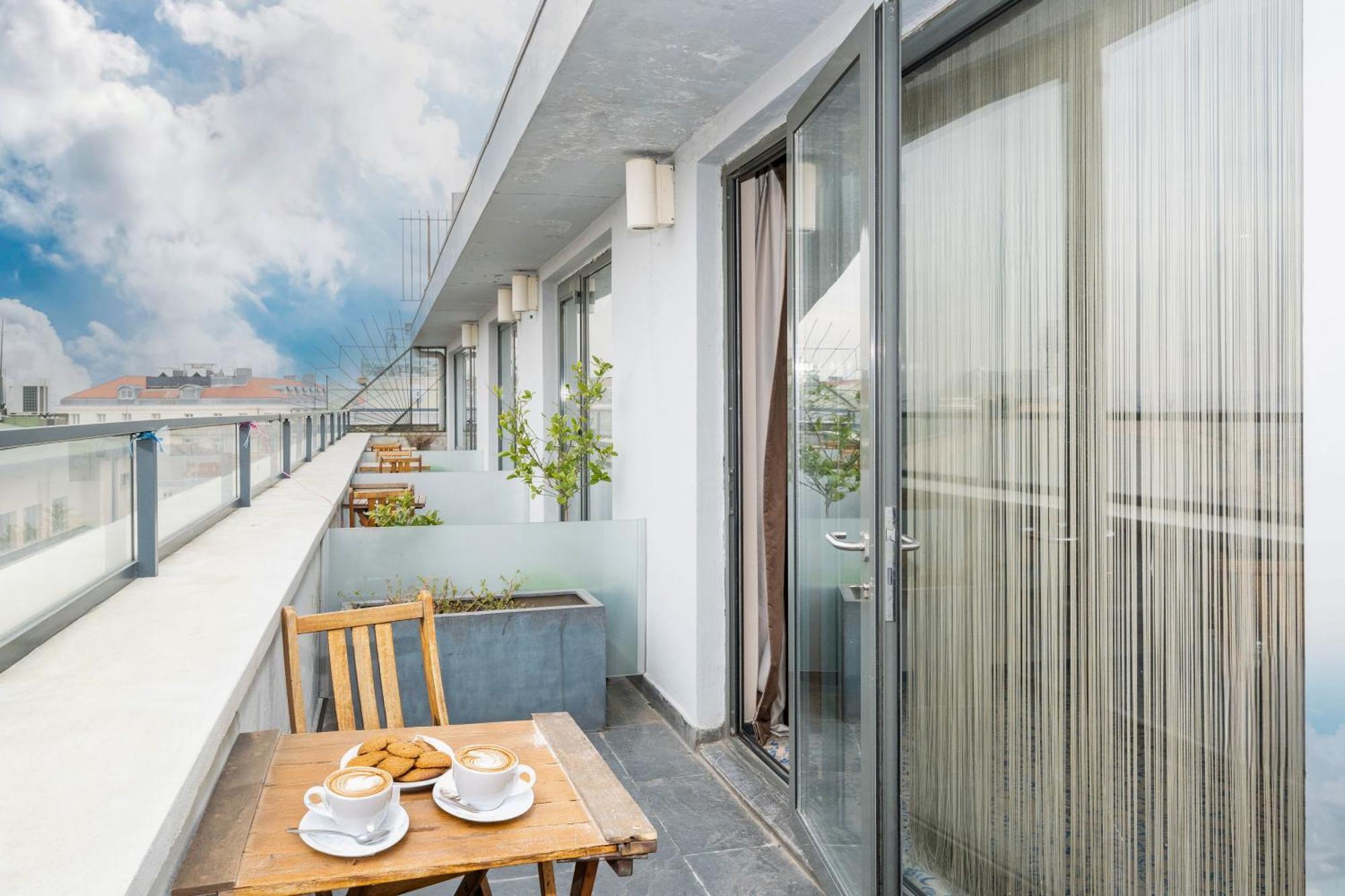 Executive Double Room Bath Balcony