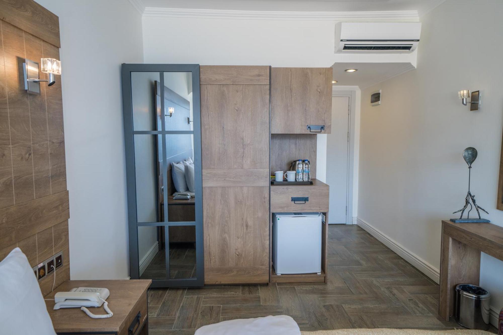 Economy Double Room