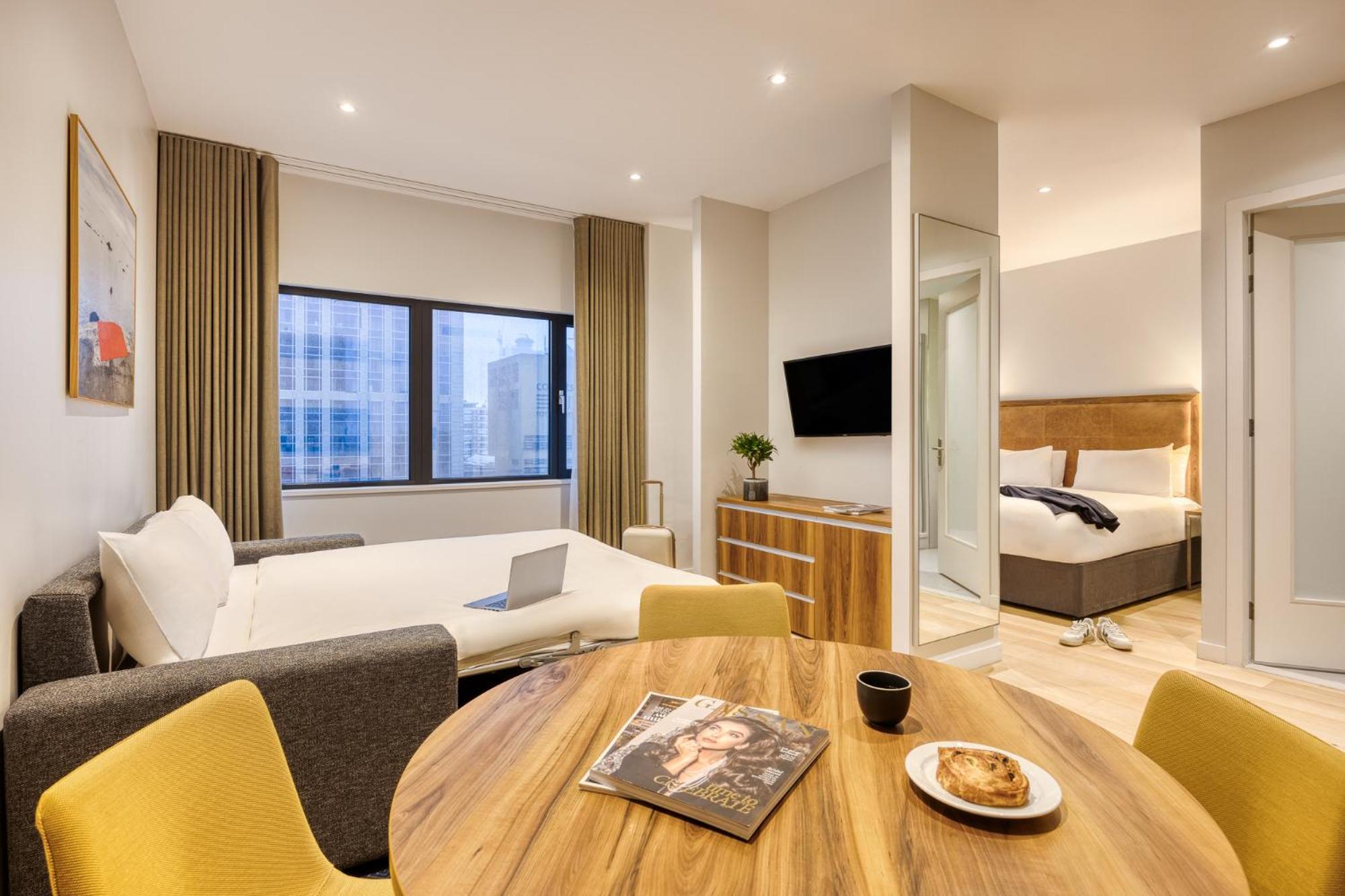 Superior One Bedroom Apartment