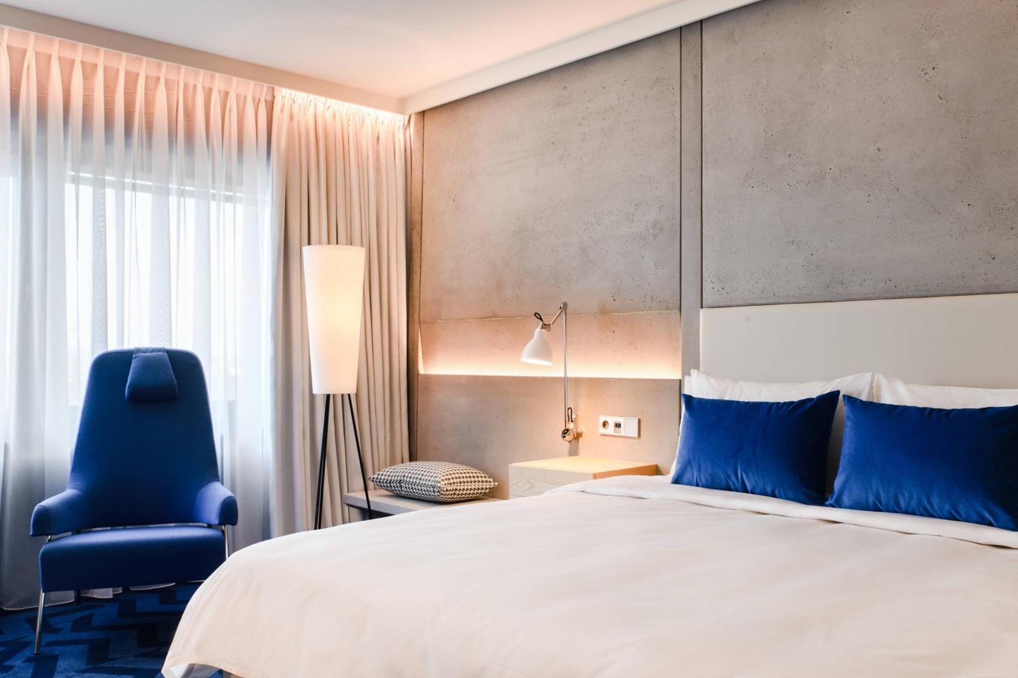 King Guest Room