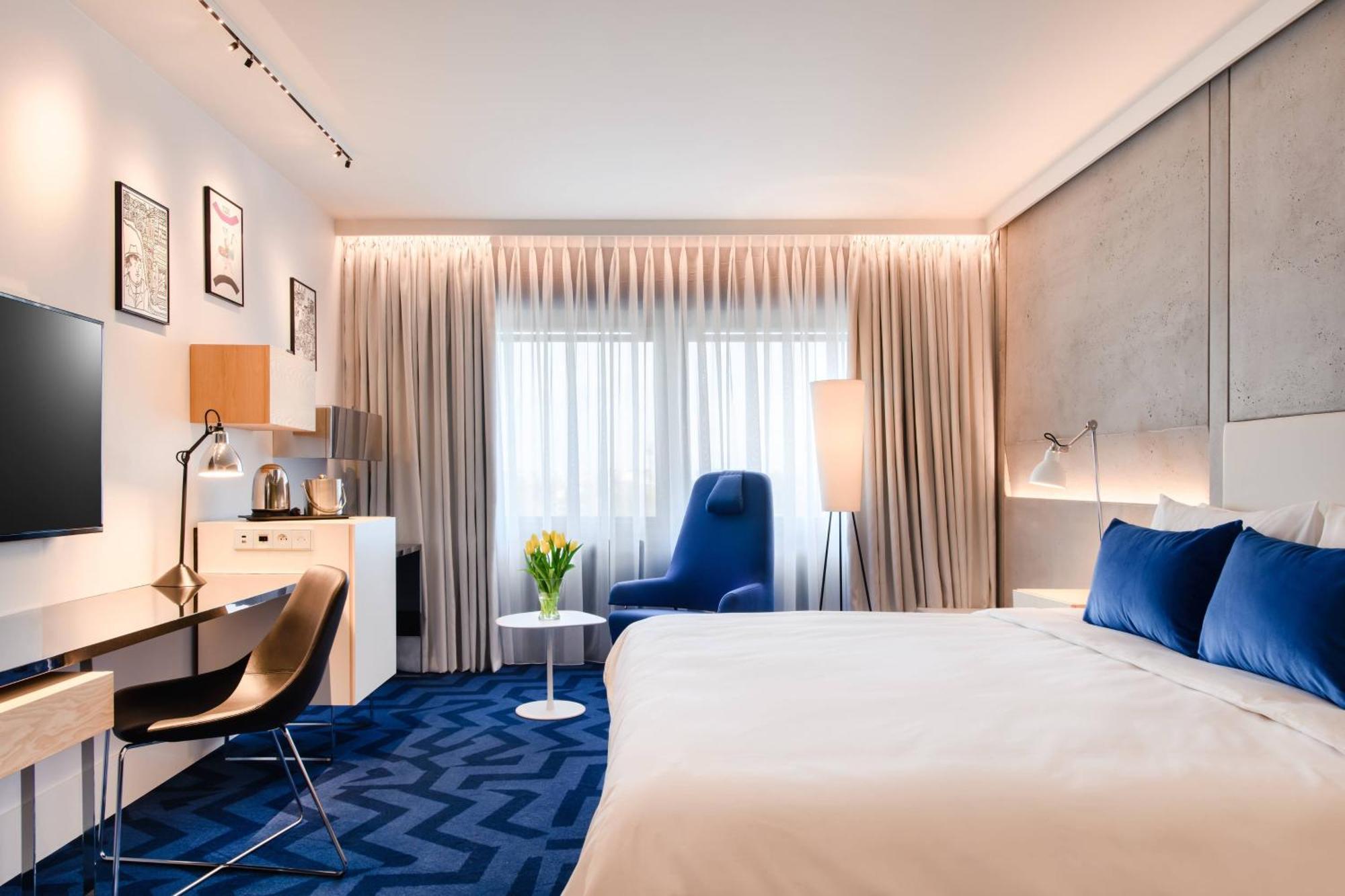 King Guest Room