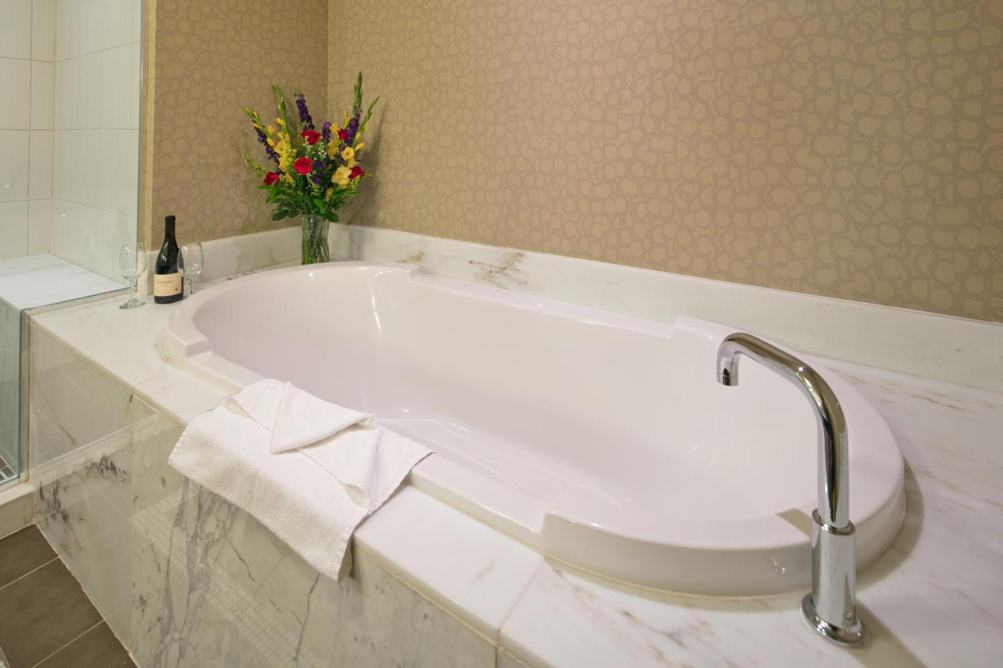 North Tower Junior Suite