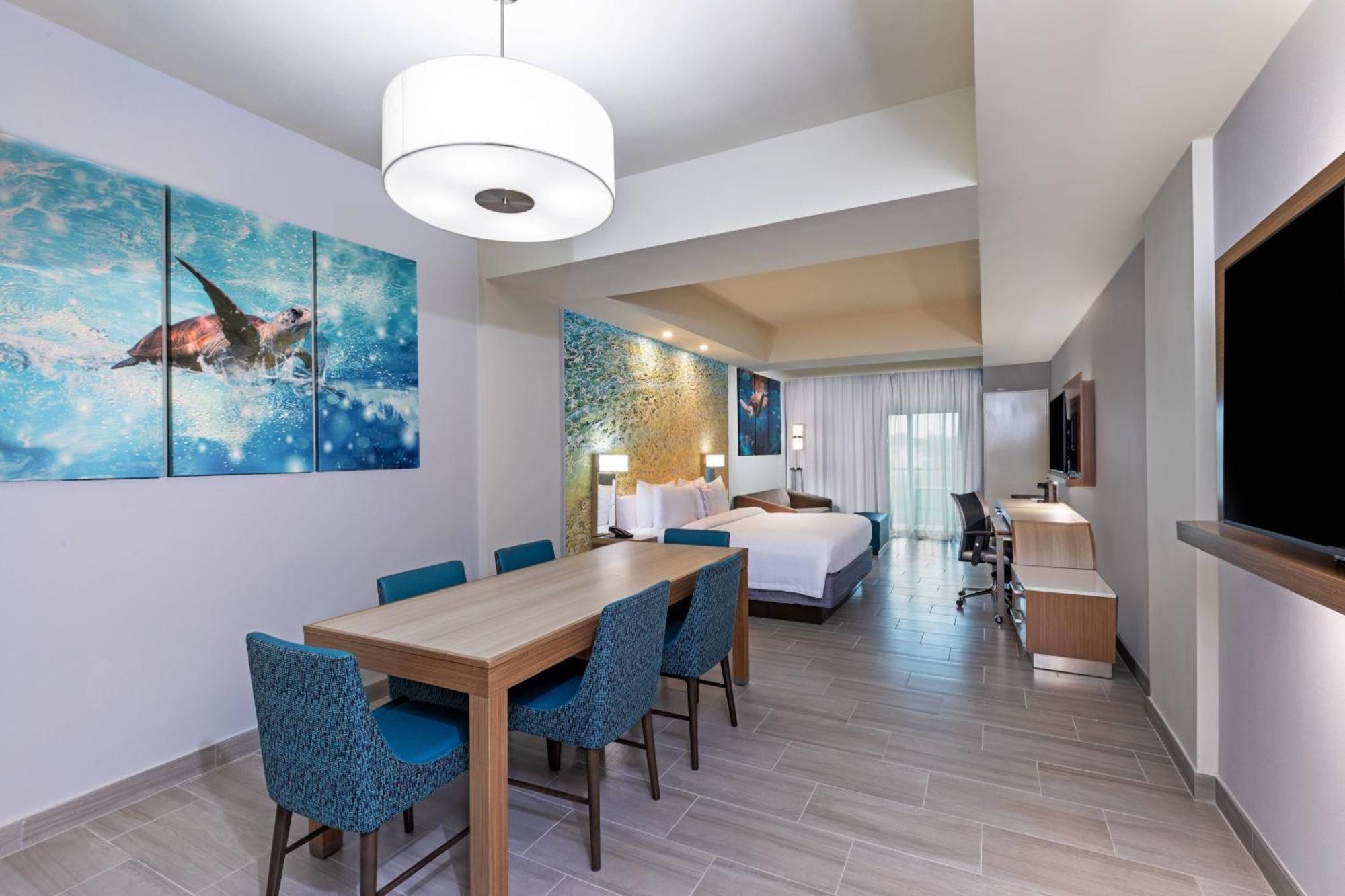 King Suite with Sofa Bed