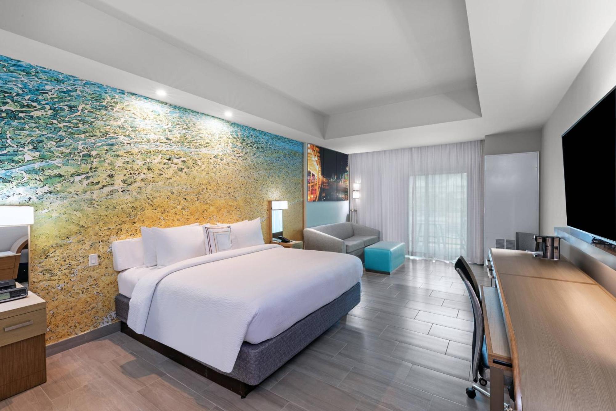 King Room with Sofa Bed