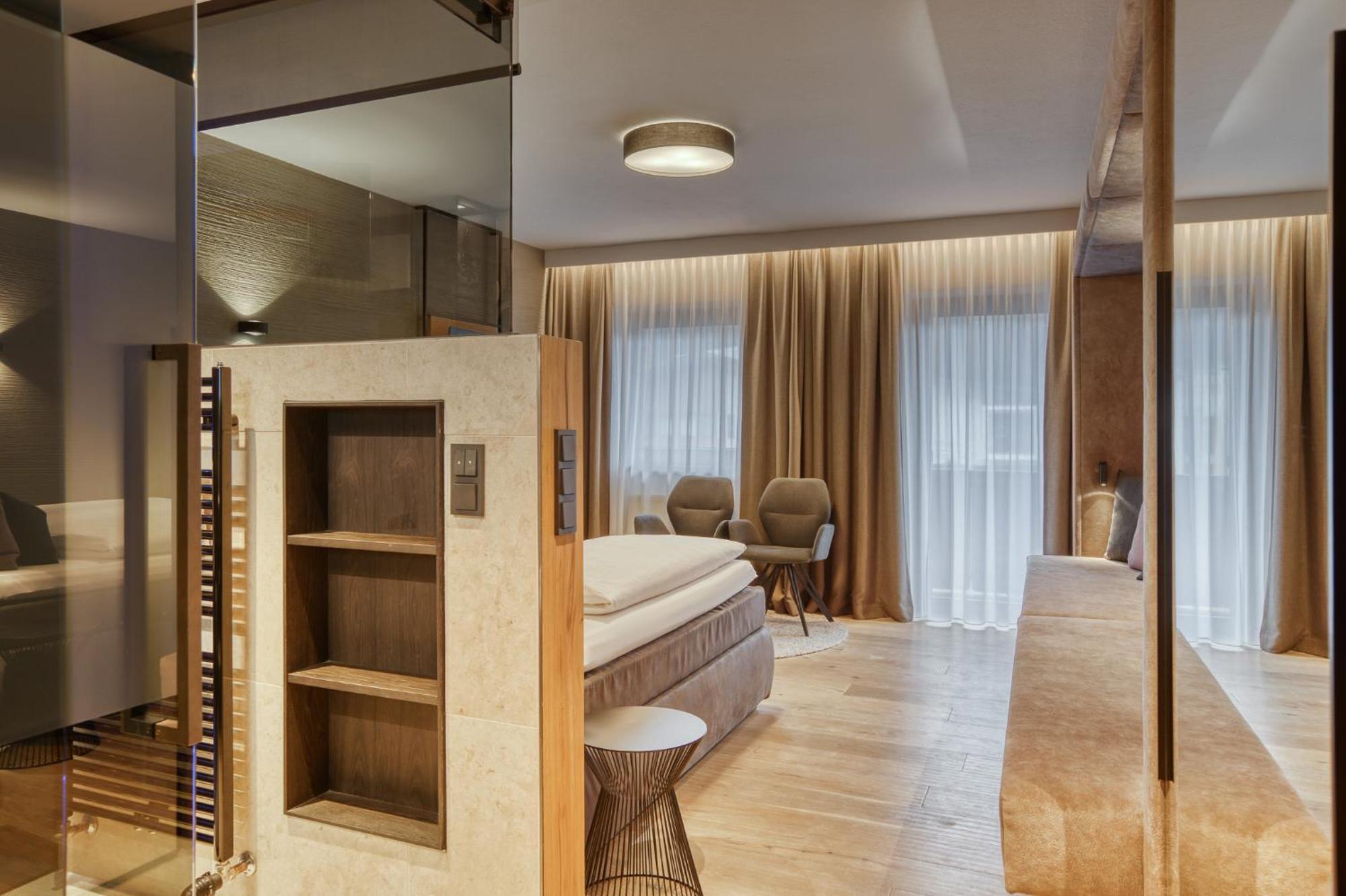 Deluxe Double Room Balcony