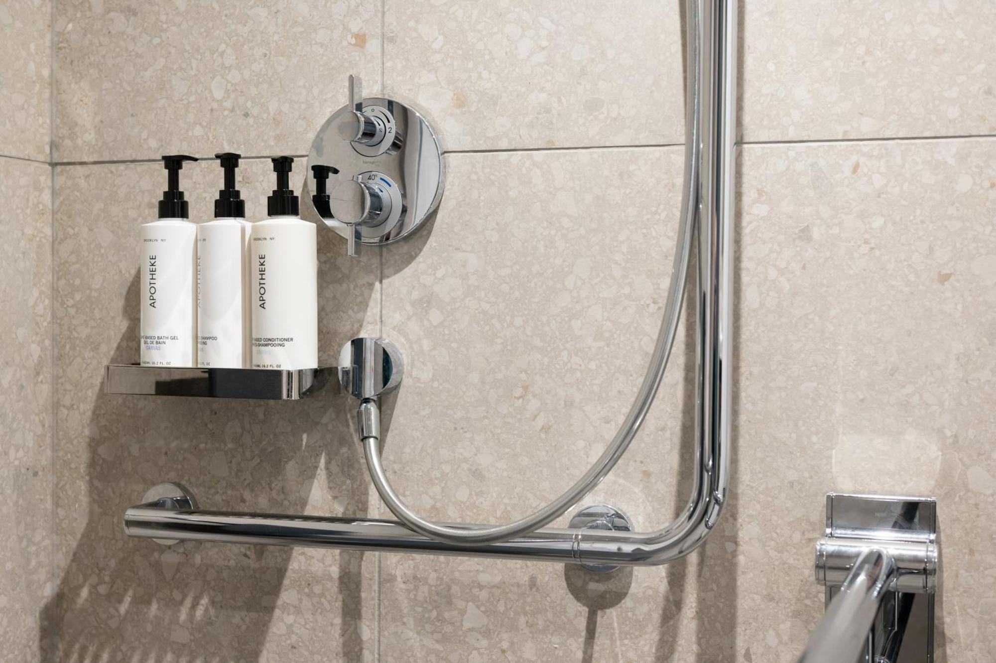 Standard Double Room Accessible Walk Shower