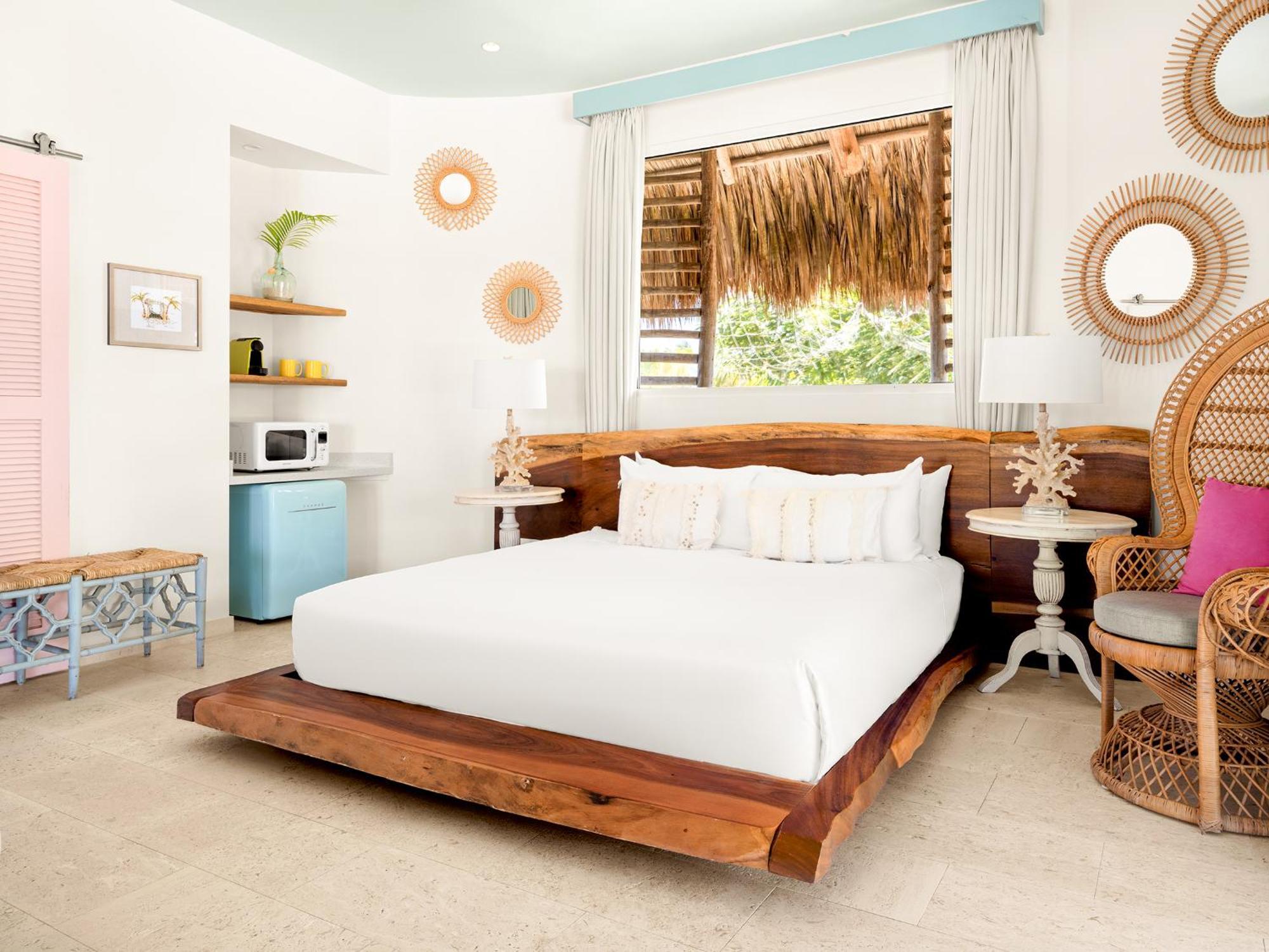 Palapa Lodge 360