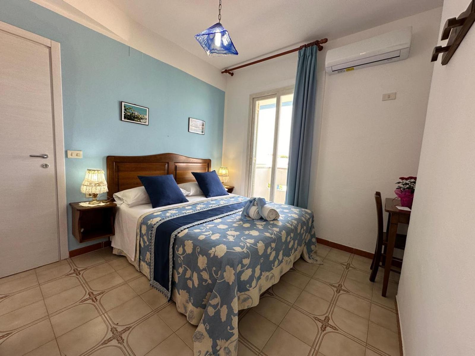 Deluxe Double Room Sea View