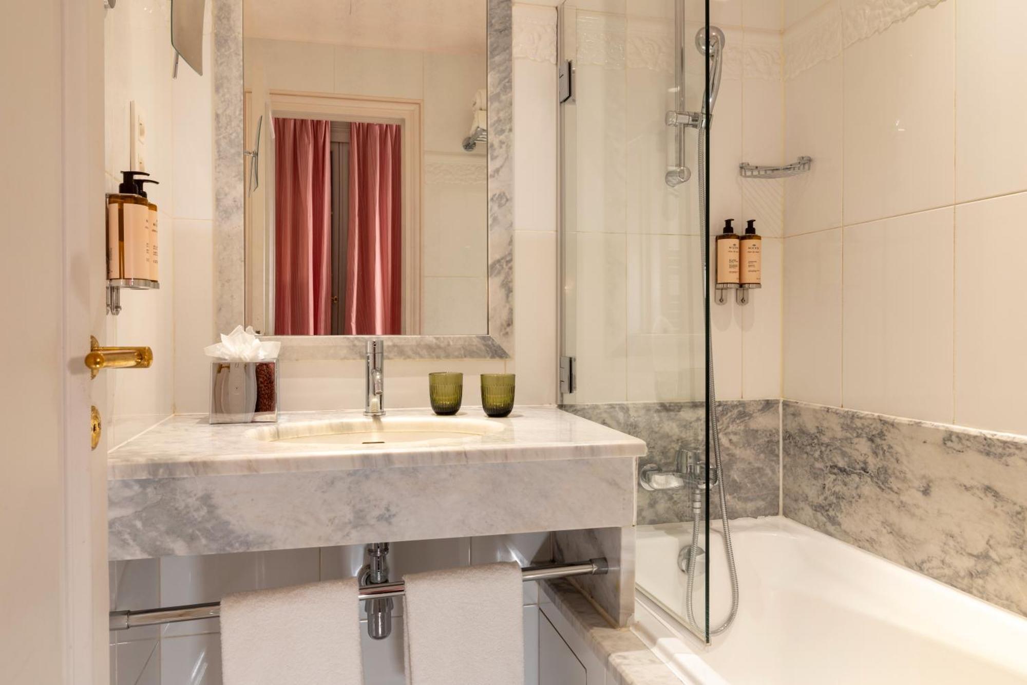 Junior Suite Spa Access