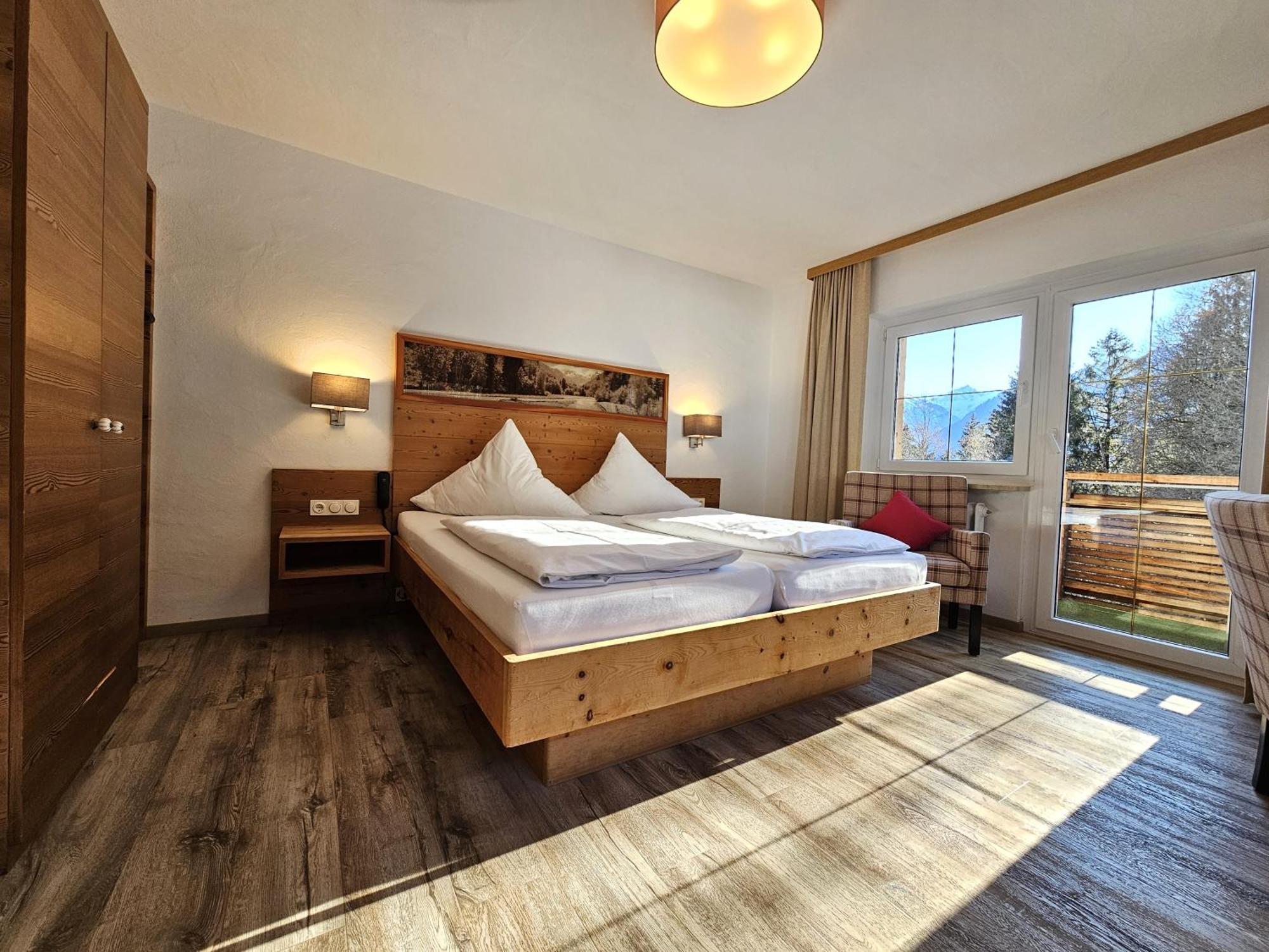Double Room Mountain View
