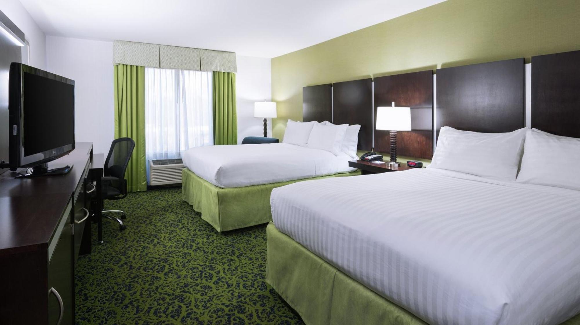 Standard Room Two Queen Beds