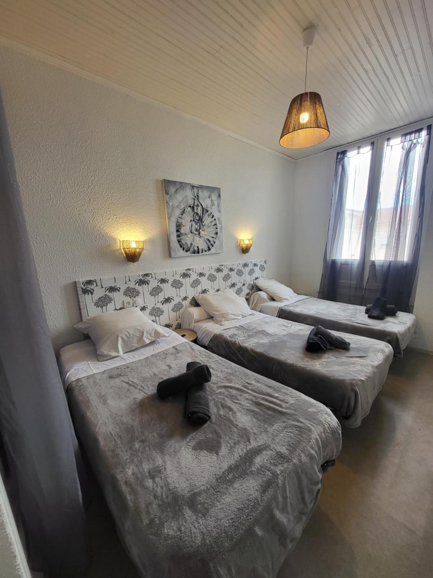 Twin Room Bathroom