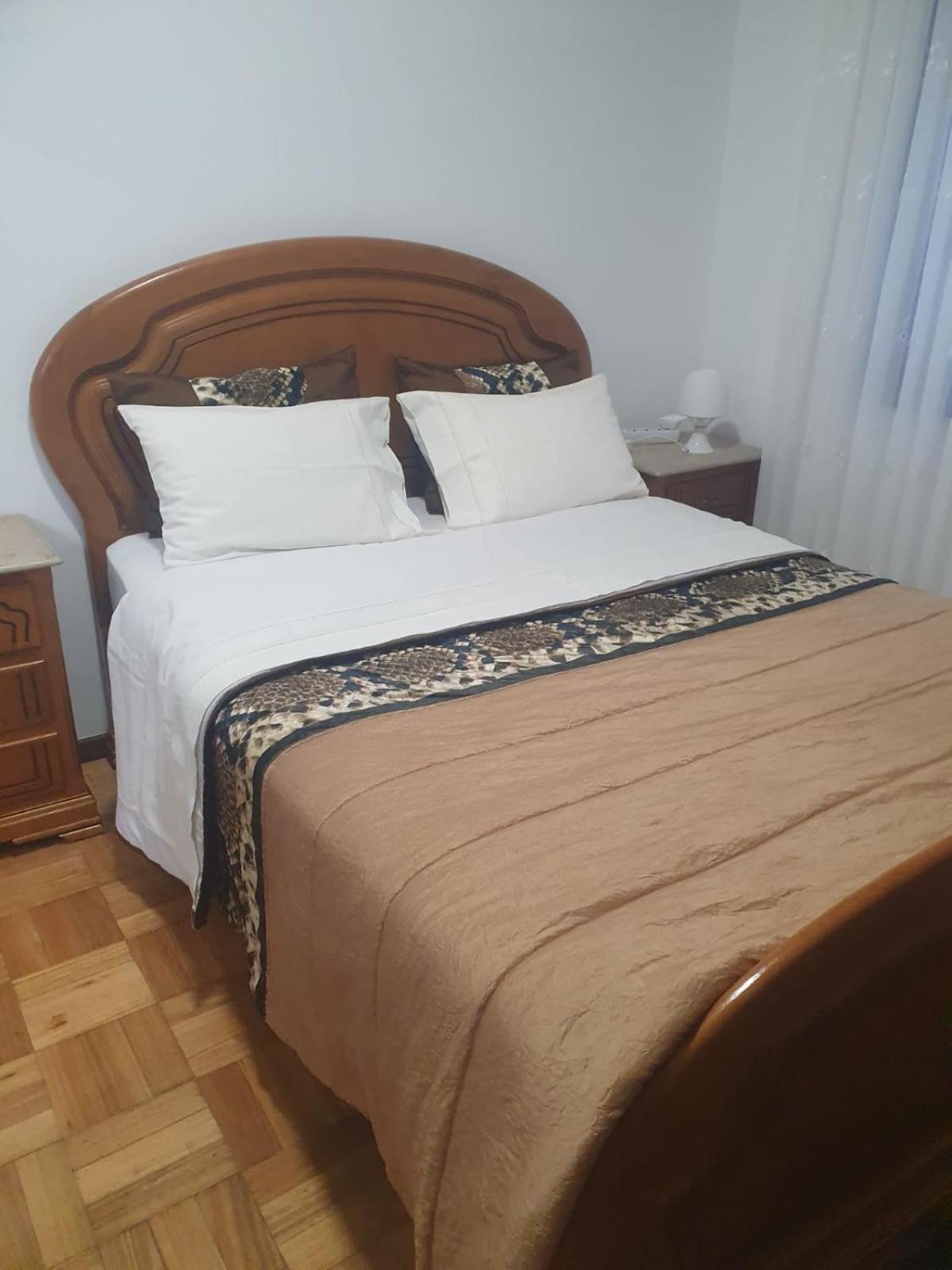 Double Room Private Bathroom