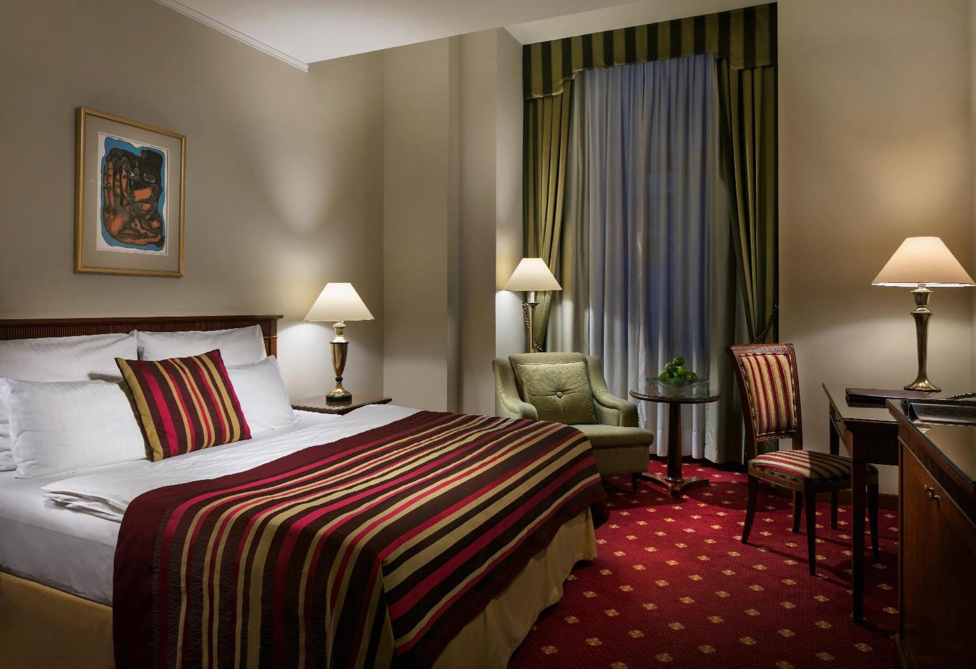 Deluxe Doppel-/Zweibettzimmer