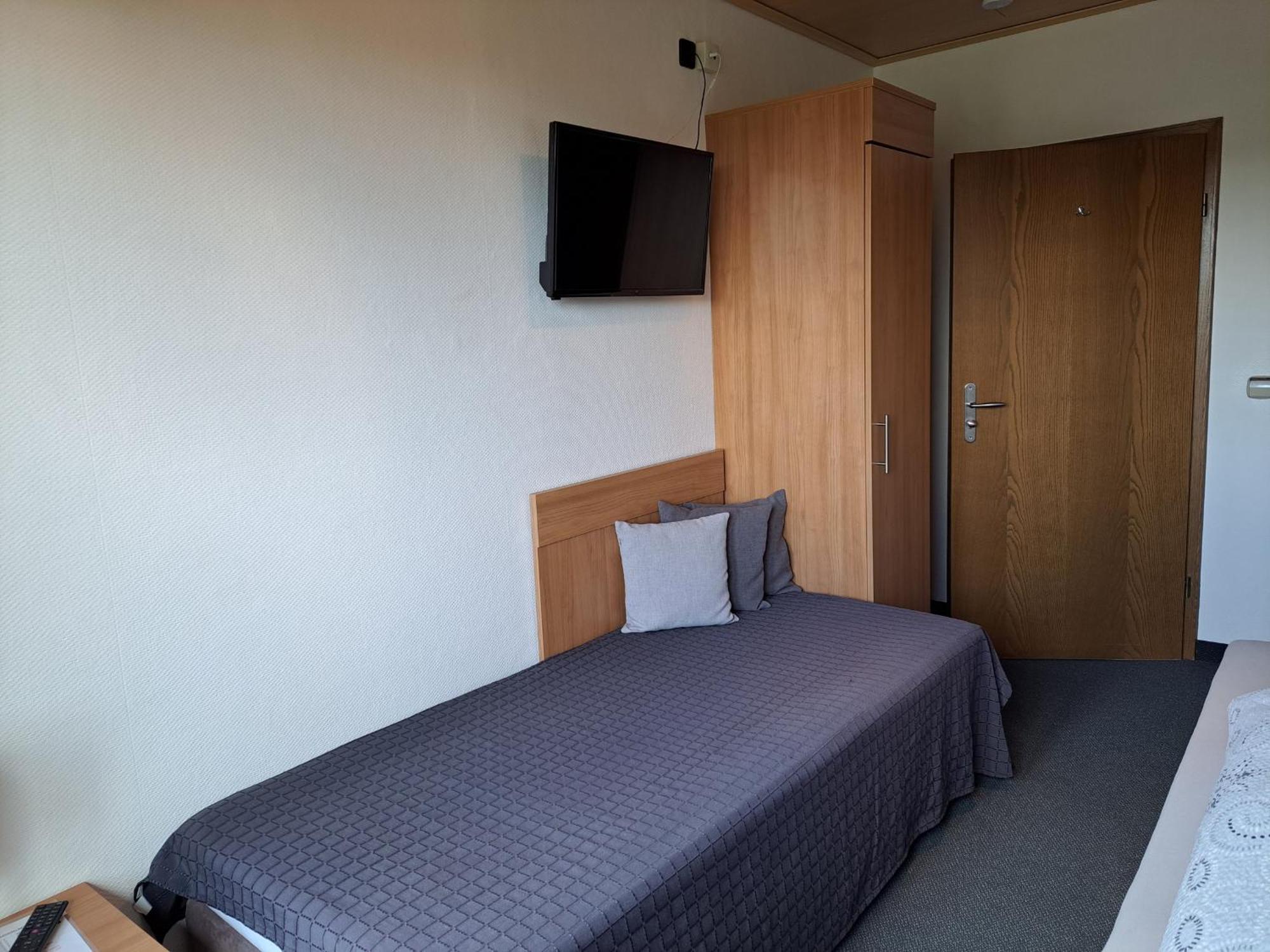 Single Room Balcony
