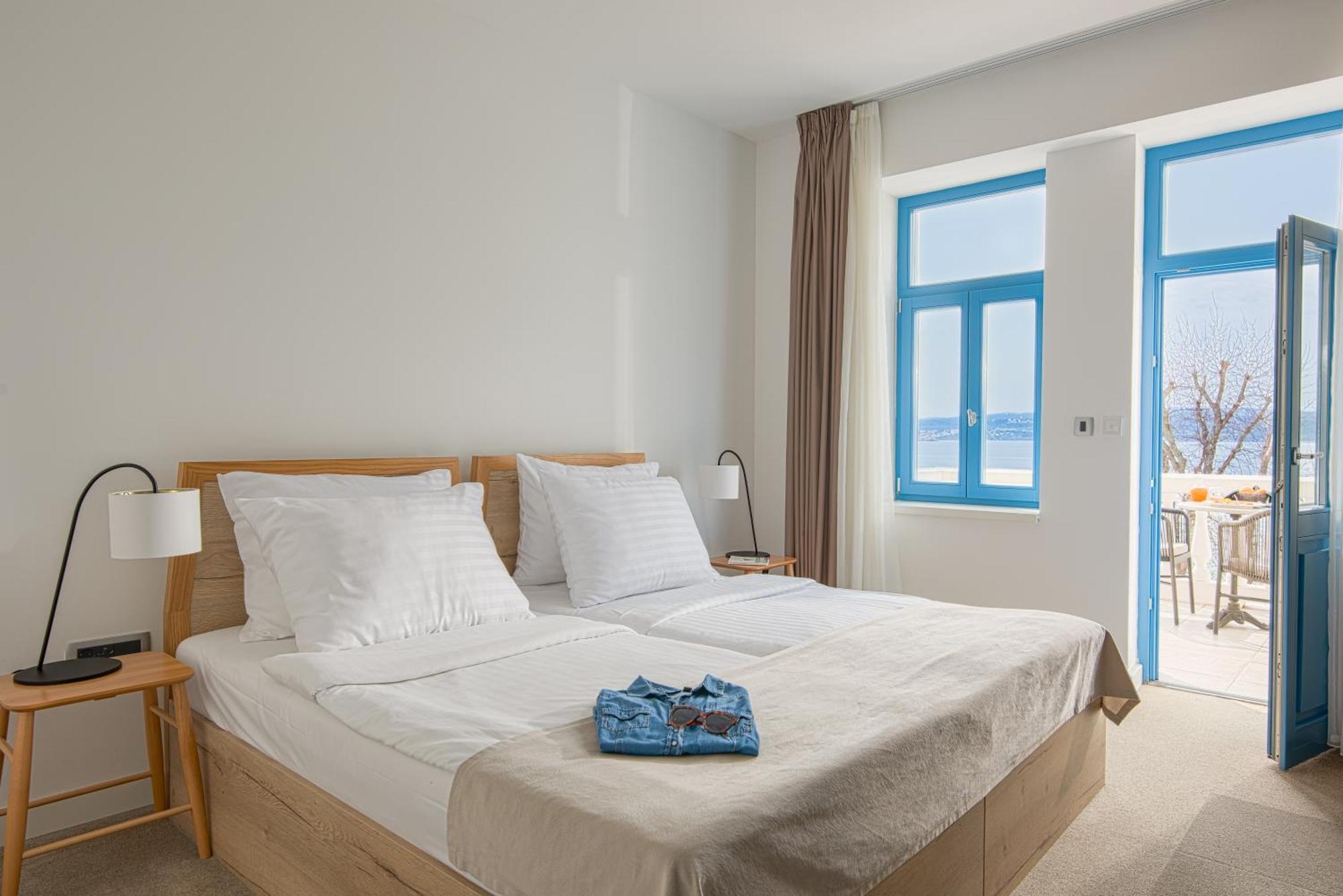 Superior Double or Twin Room Sea Side View Balcony