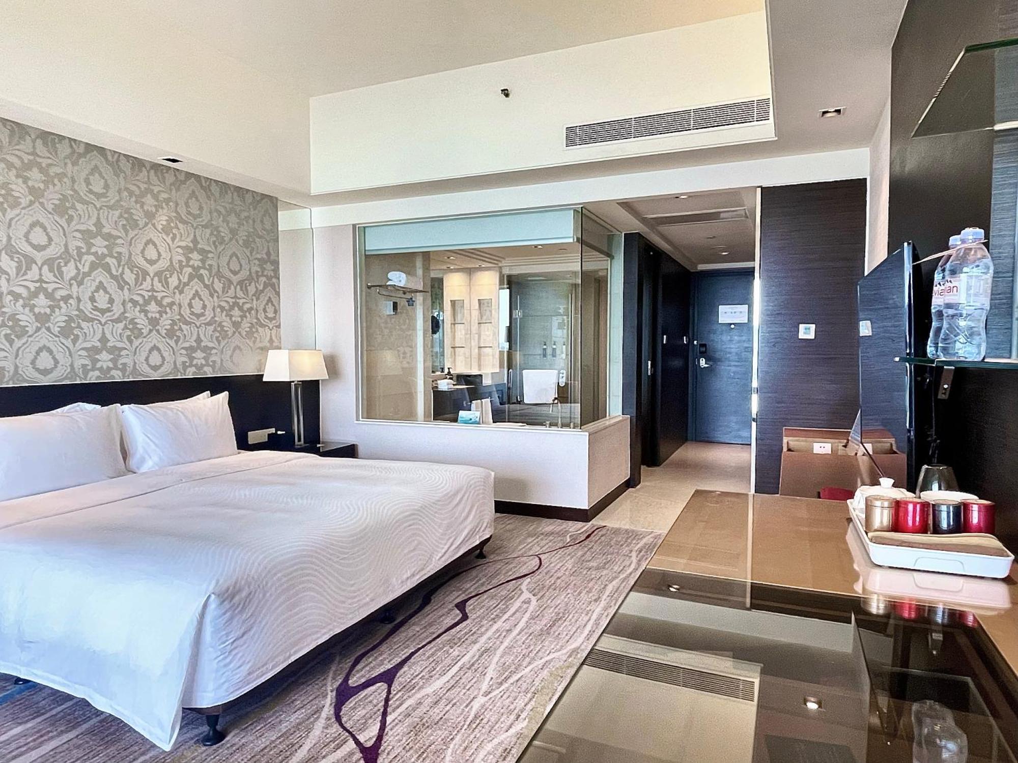 Deluxe Gulangyu Sea View King Room