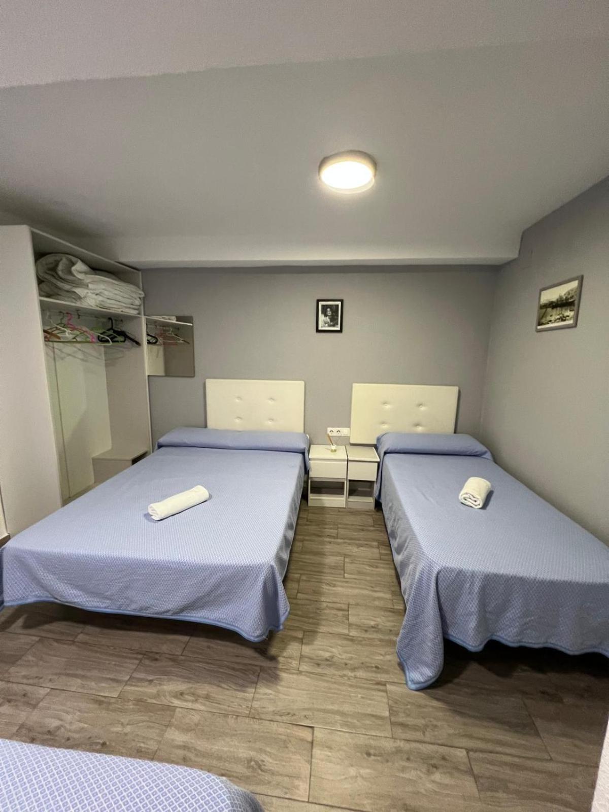 Triple Room Private Bathroom