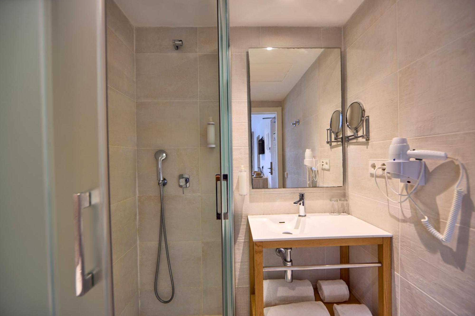 Deluxe Double Room Balcony