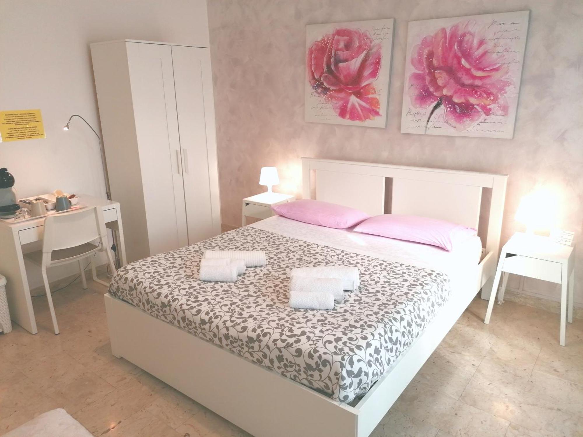 Double Room Private Bathroom