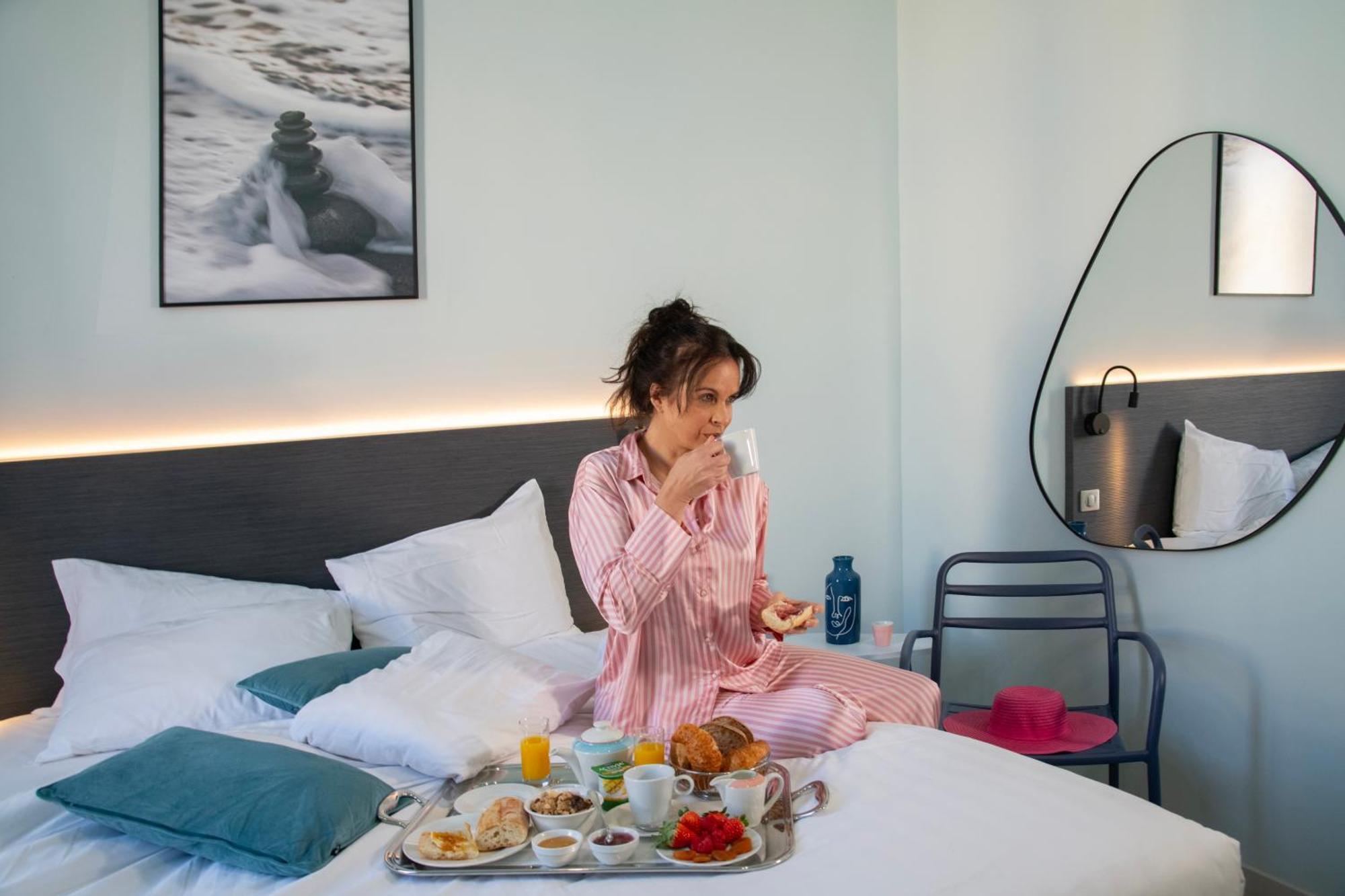 Deluxe Twin Room Non-Smoking