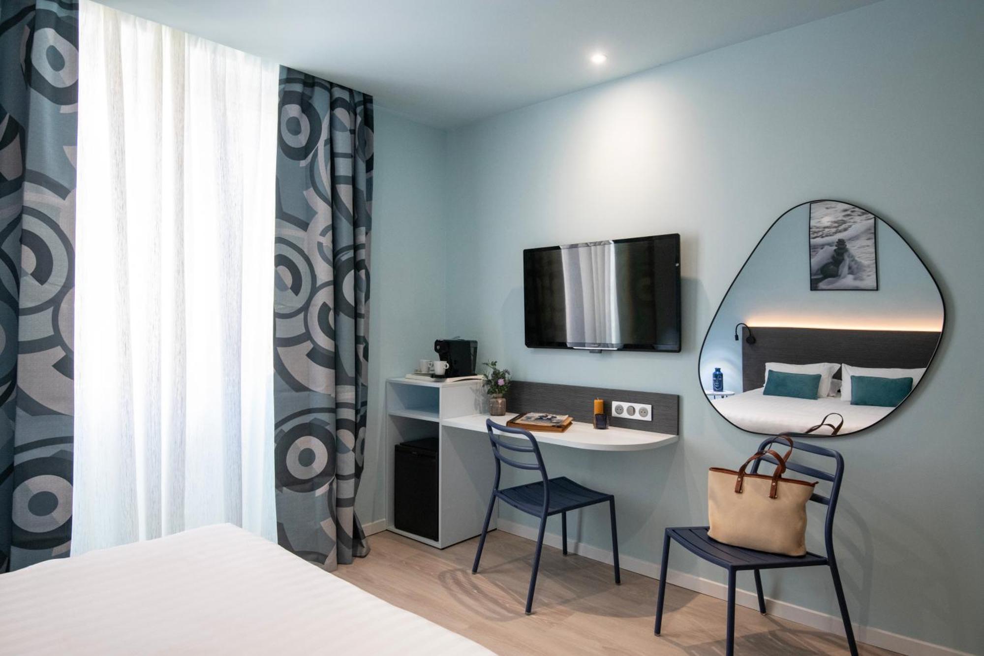 Superior Double Room City View