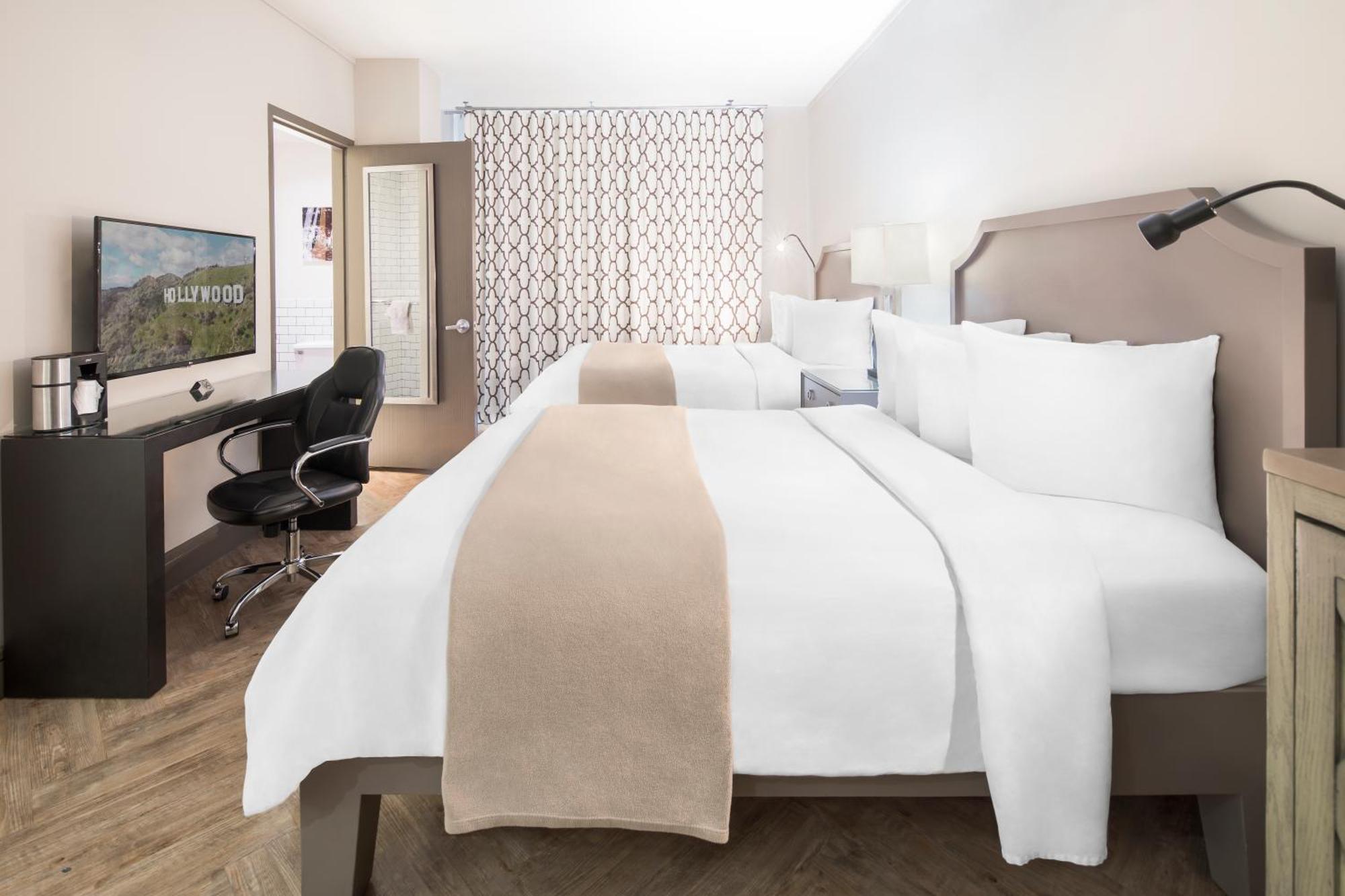 Queen Room Two Queen Beds