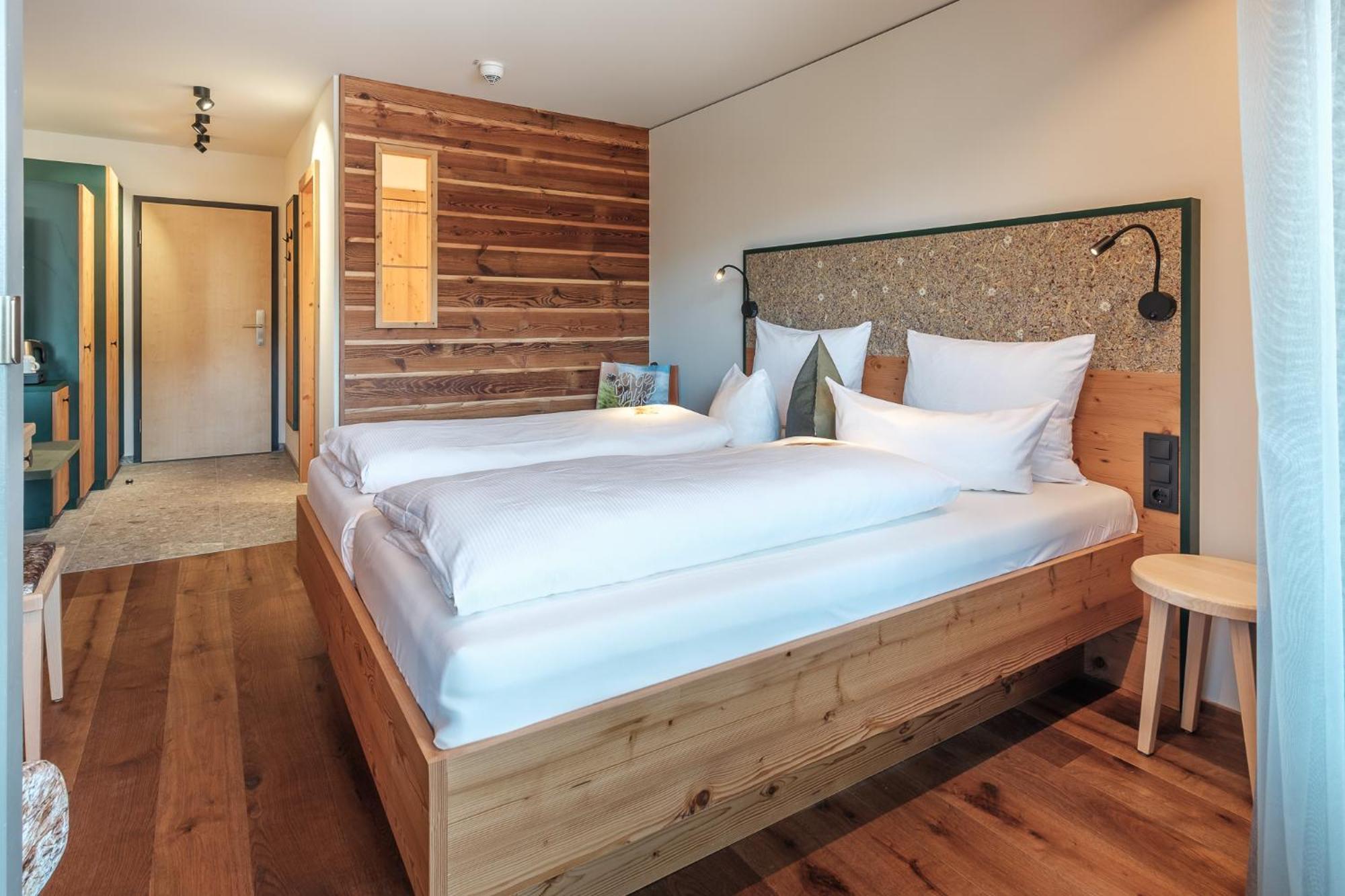 Superior Double Room Mountain View & Balcony