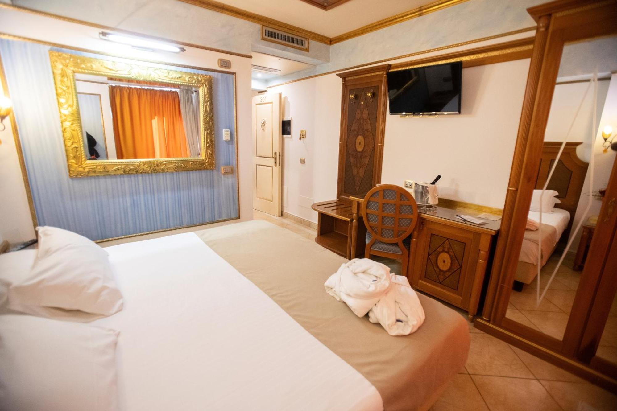 Deluxe Double Room Balcony Sea View