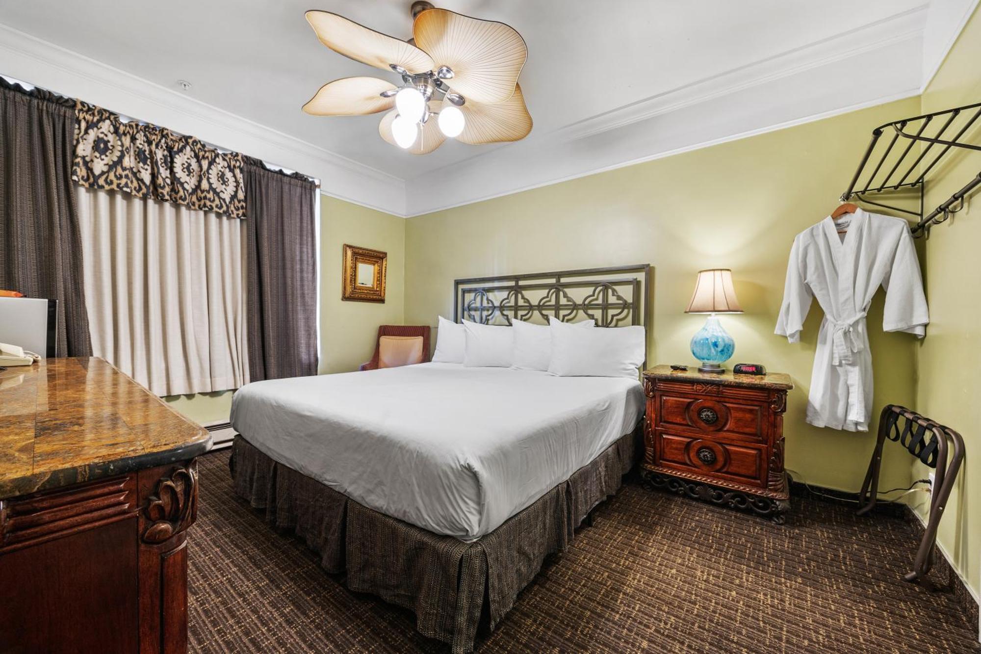 King Room