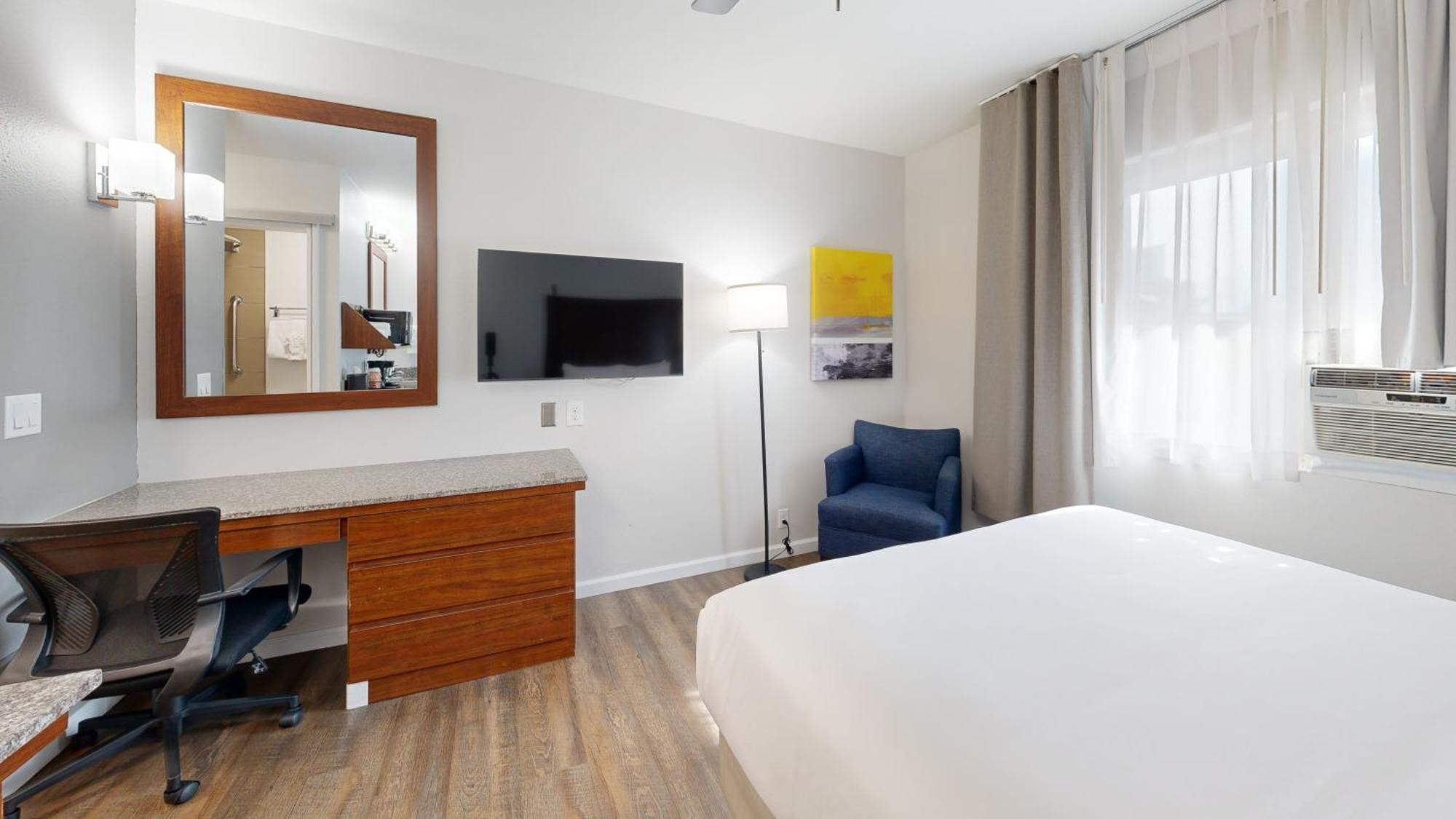 Standard Room One Double Bed Non-Smoking