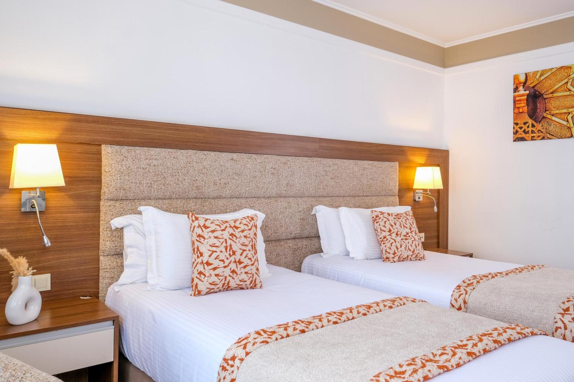 Superior Twin Room City View