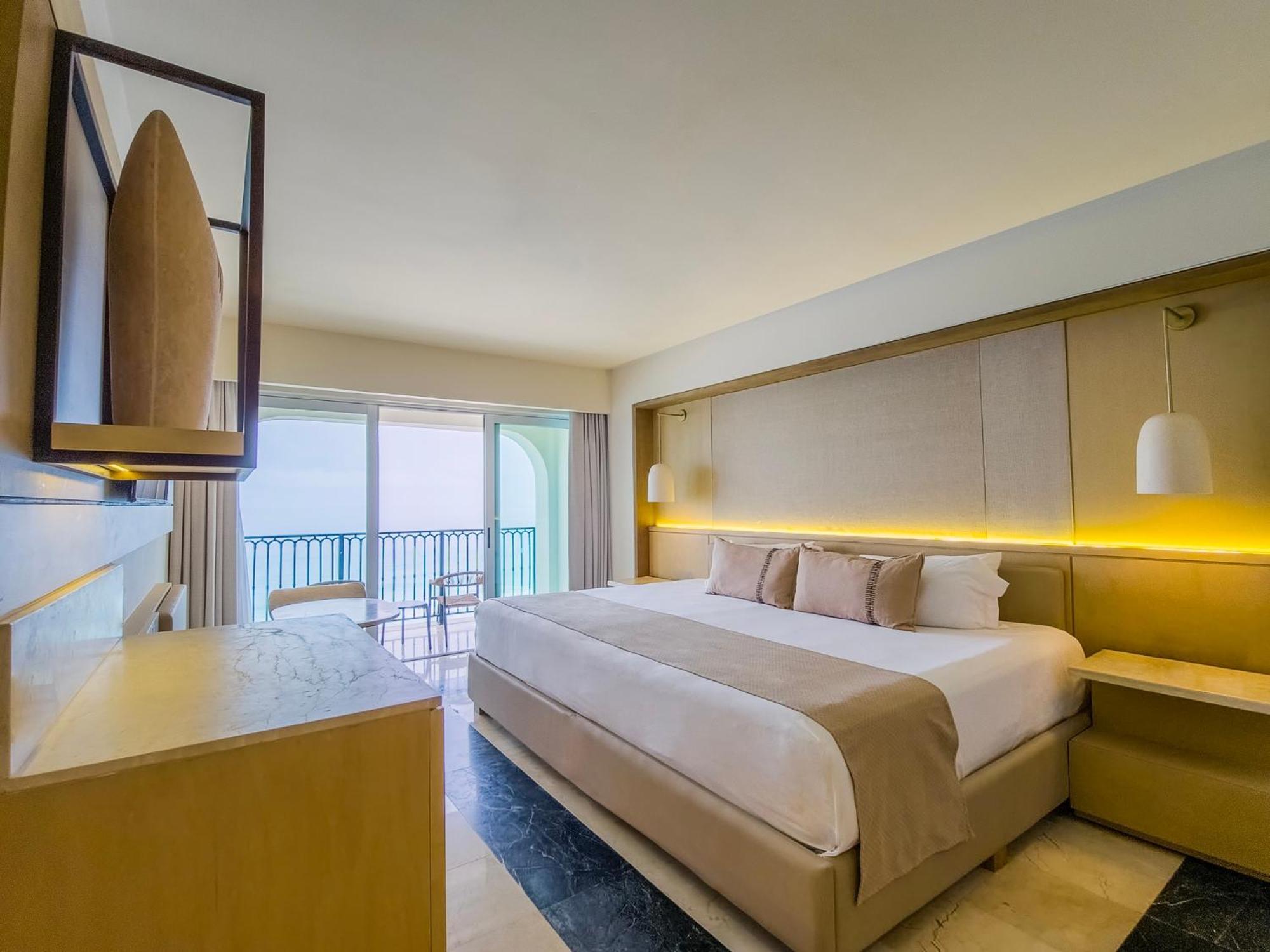 Premier Superior Ocean Front
