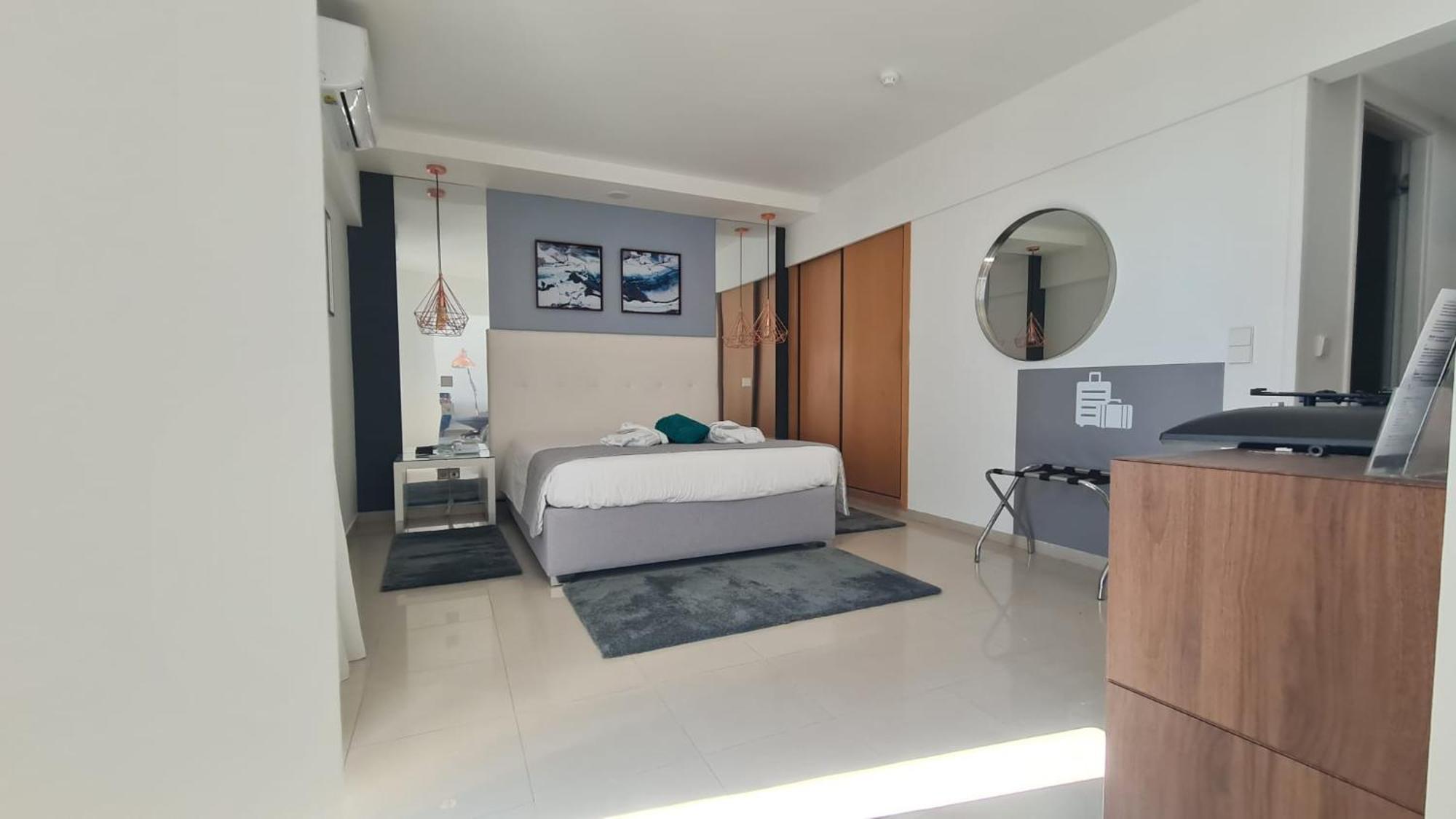Junior Deluxe Suite